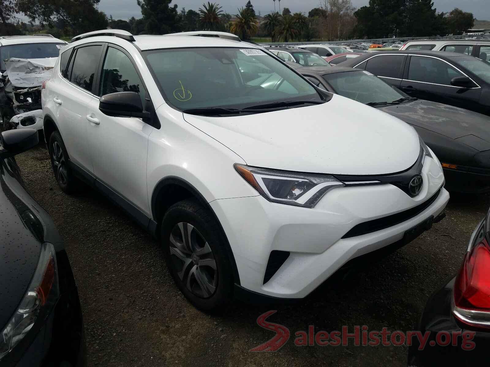 2T3ZFREVXHW332078 2017 TOYOTA RAV4