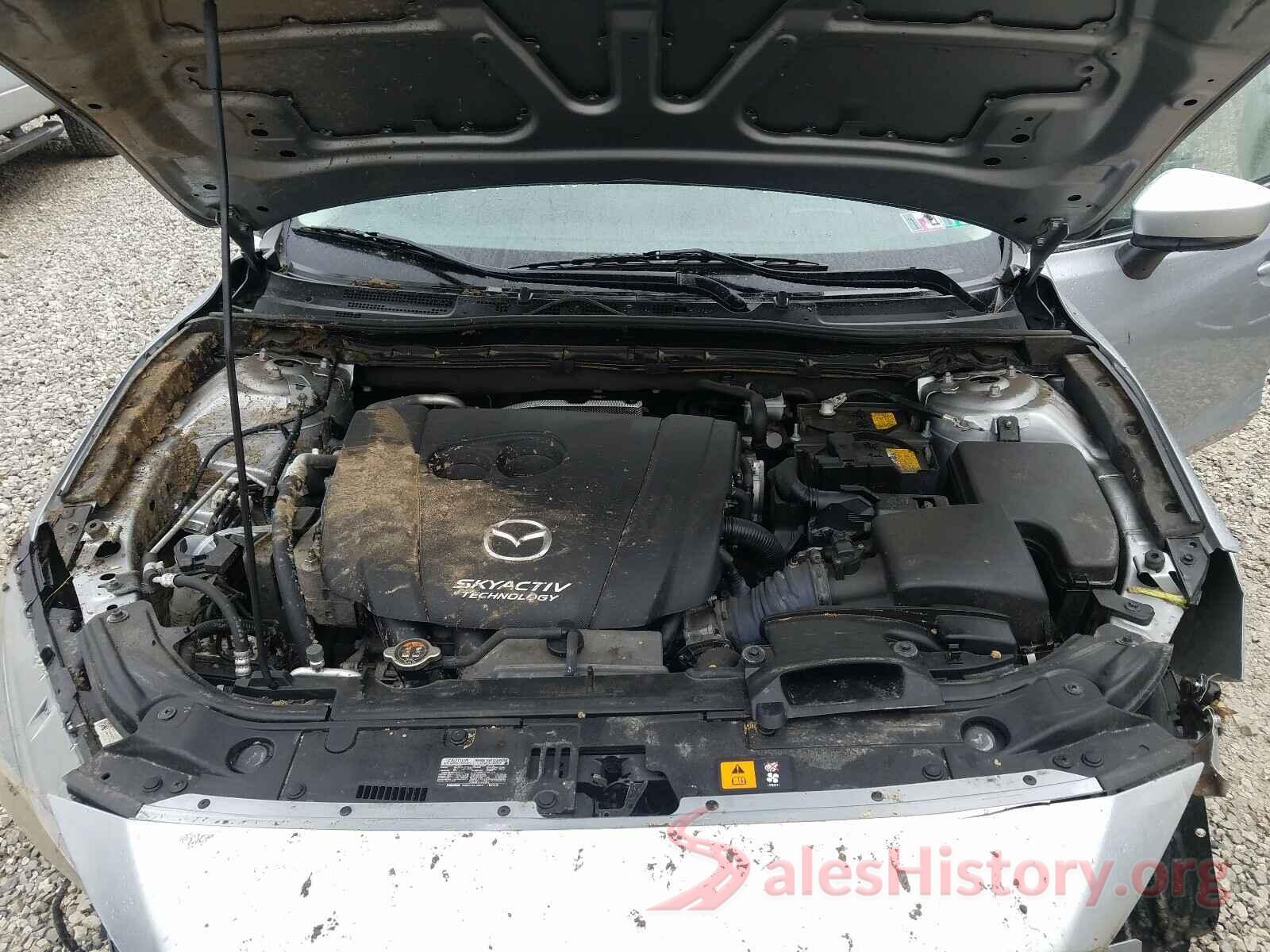 JM1BN1W31H1105489 2017 MAZDA 3