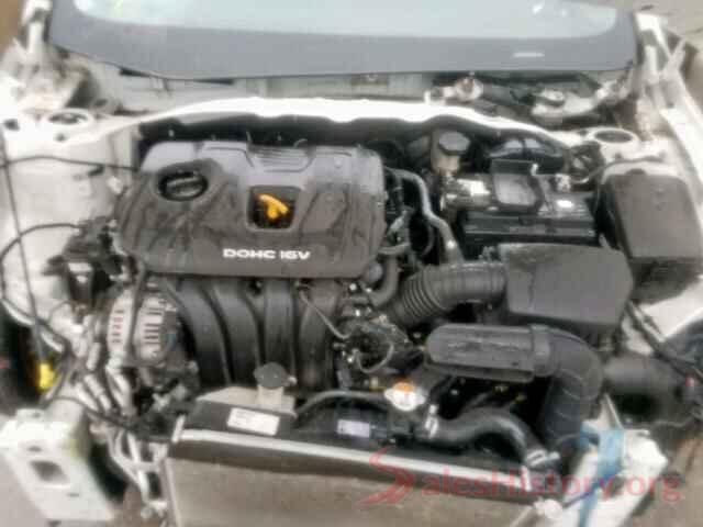 3KPFK4A75HE049186 2017 KIA FORTE