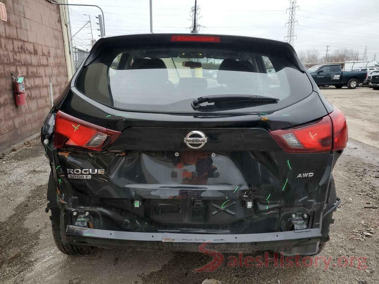 JN1BJ1CR5JW280988 2018 NISSAN ROGUE