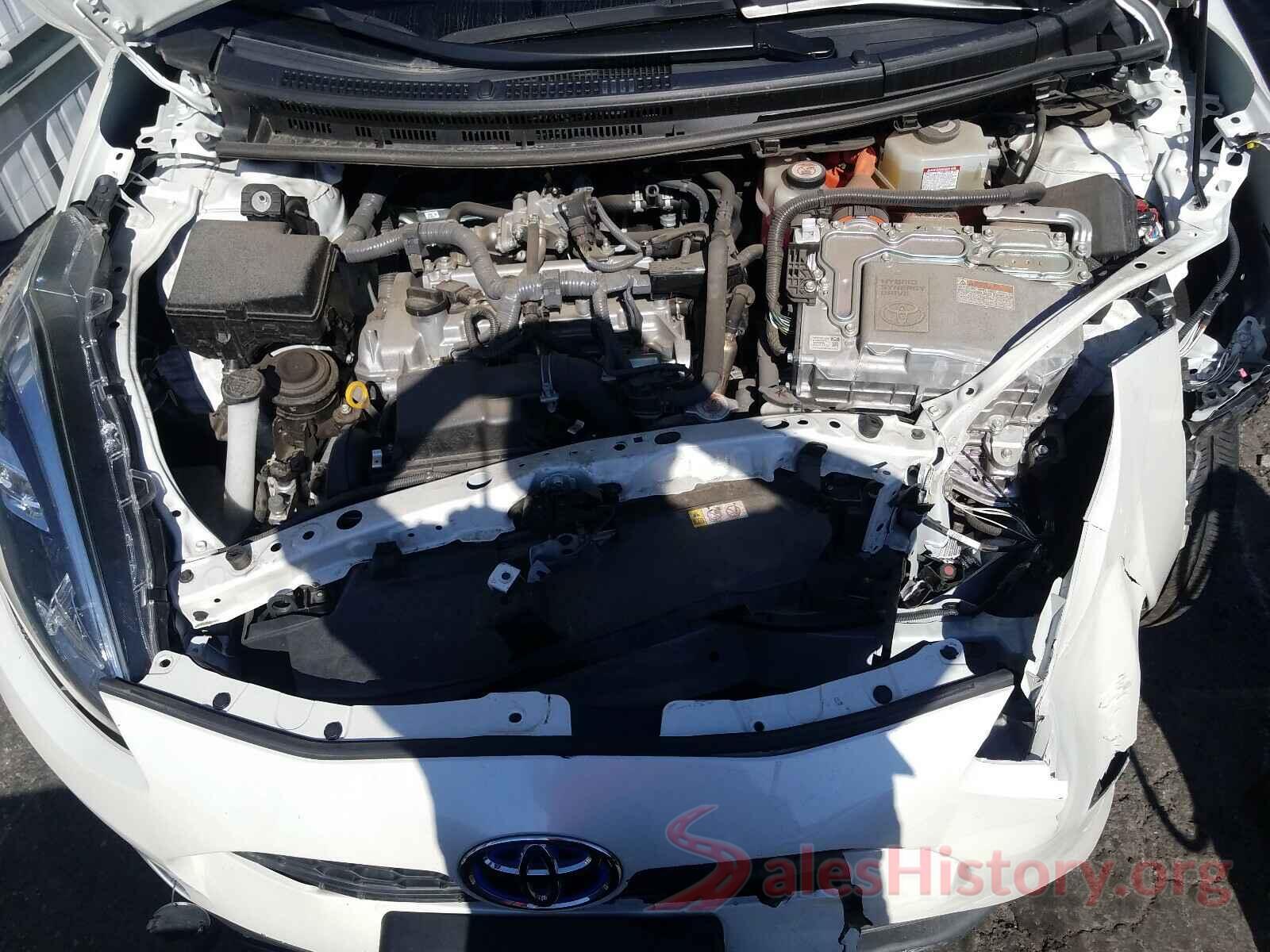 JTDKDTB30K1621645 2019 TOYOTA PRIUS