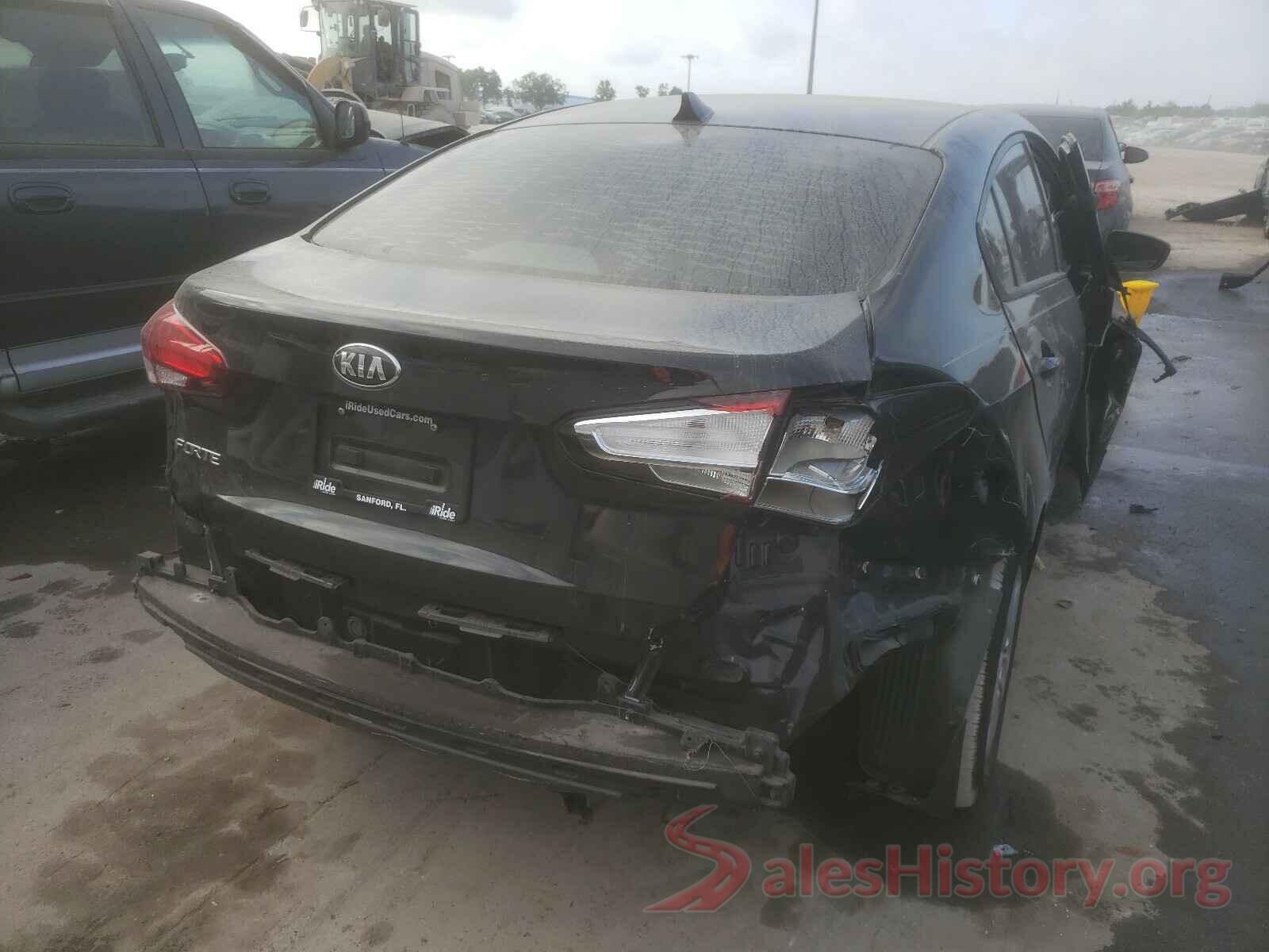 3KPFL4A78HE097679 2017 KIA FORTE