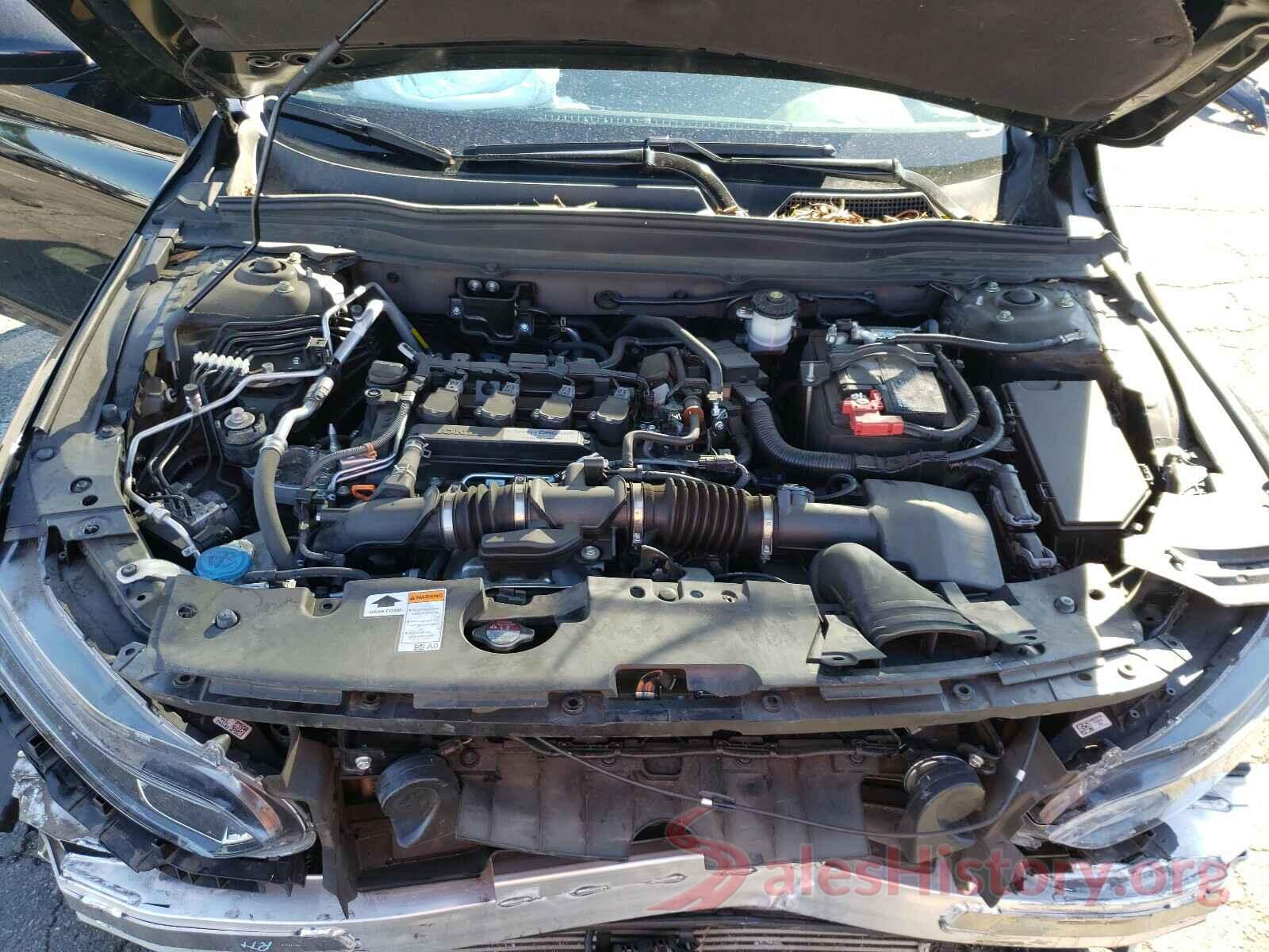 1HGCV1F36JA239605 2018 HONDA ACCORD