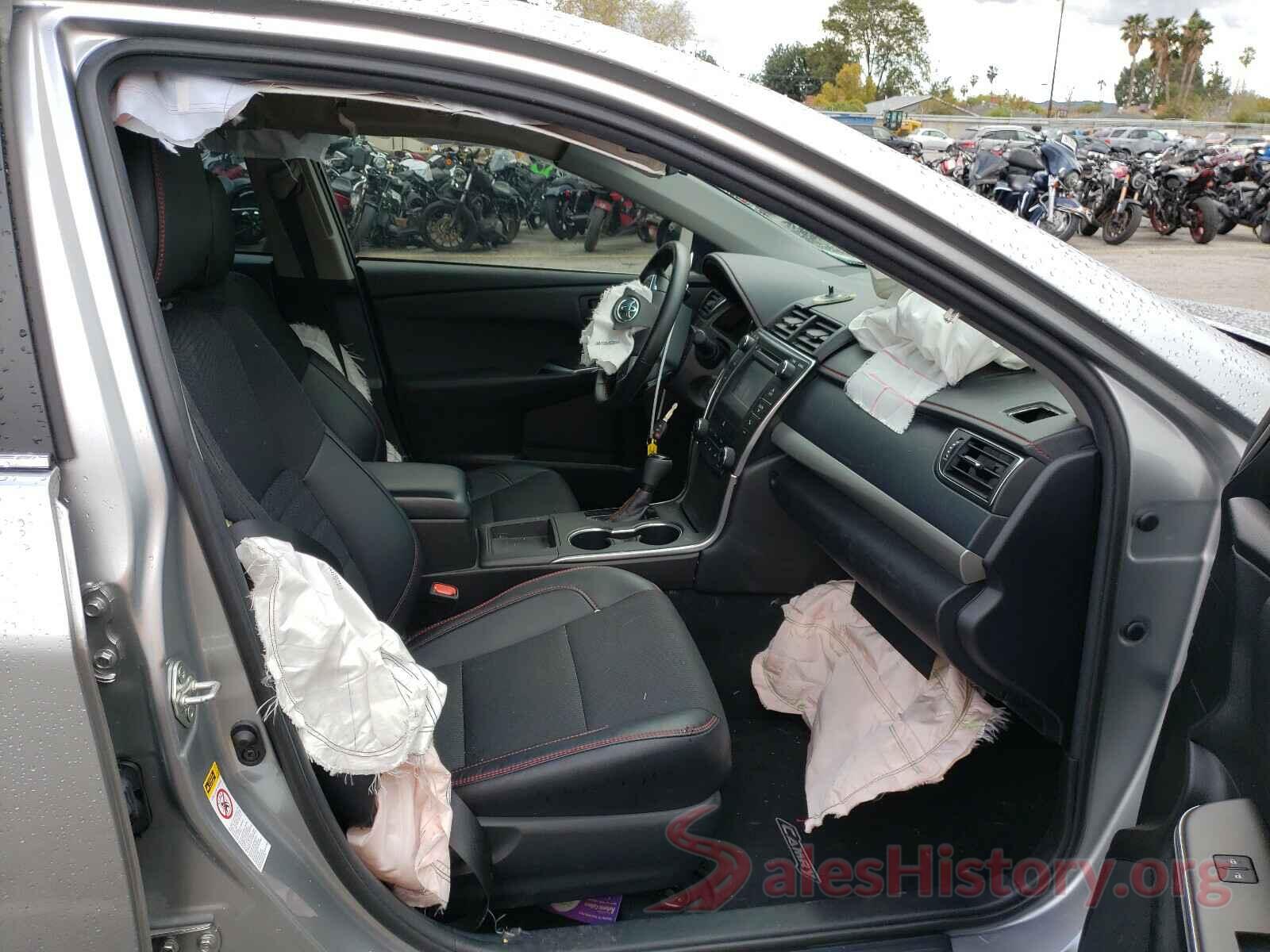 4T1BF1FKXHU690183 2017 TOYOTA CAMRY