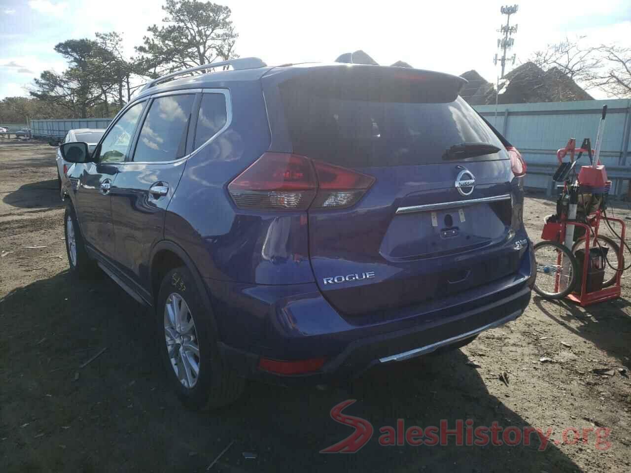 5N1AT2MV5JC758246 2018 NISSAN ROGUE