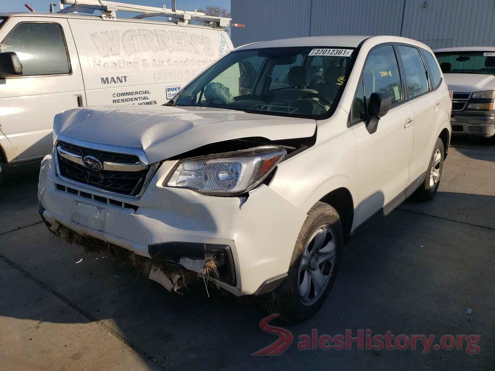 JF2SJAACXJG409928 2018 SUBARU FORESTER