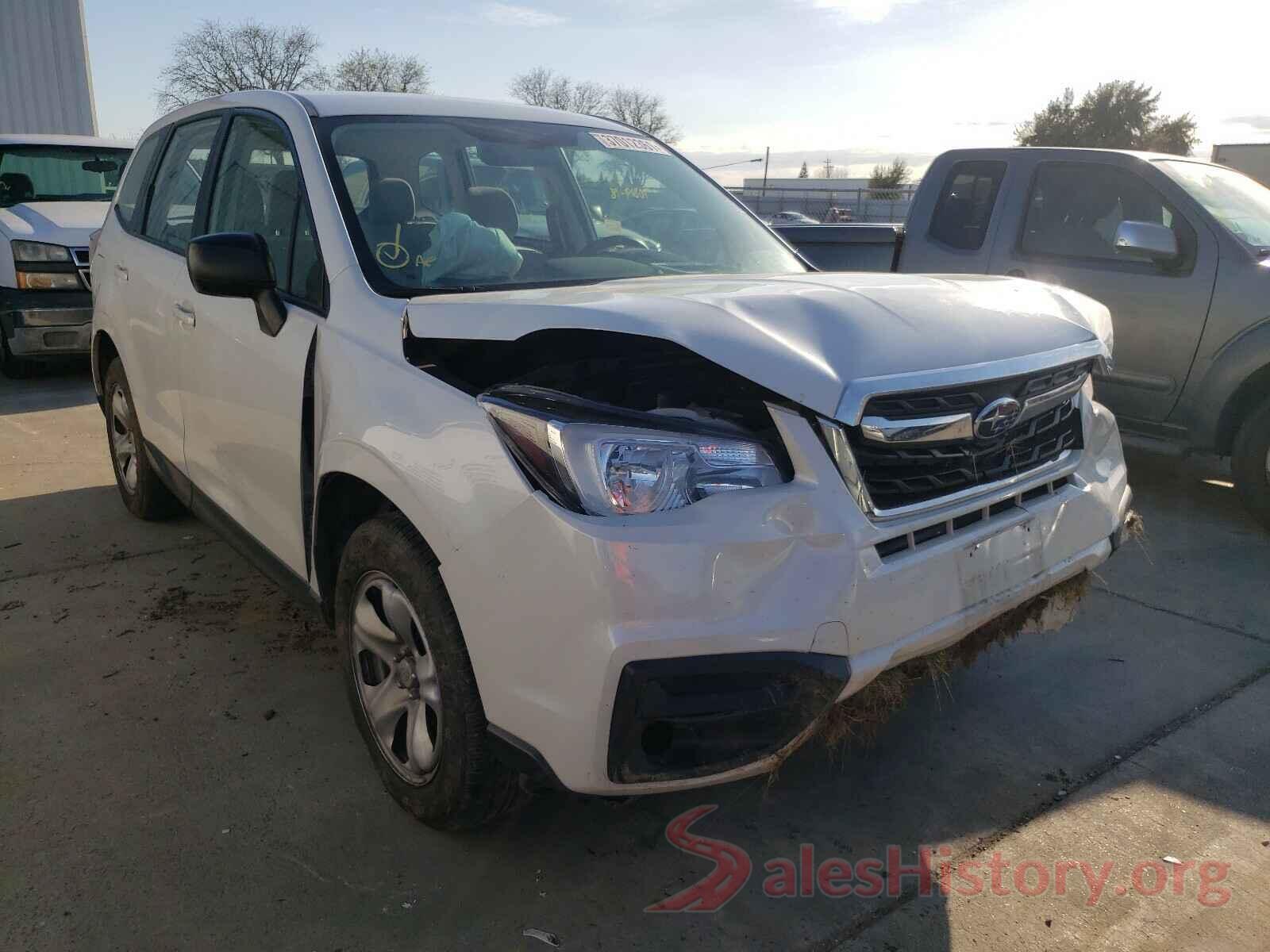 JF2SJAACXJG409928 2018 SUBARU FORESTER