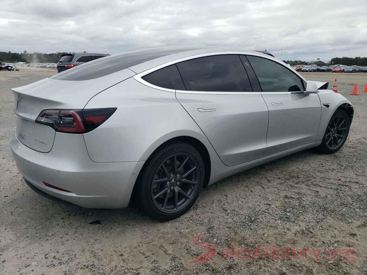 5YJ3E1EBXJF093370 2018 TESLA MODEL 3