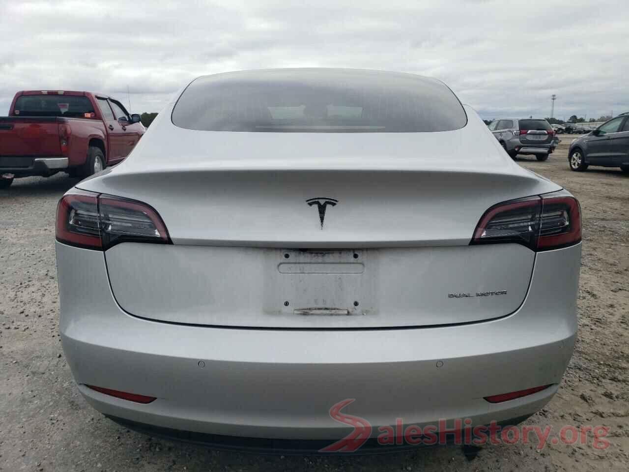 5YJ3E1EBXJF093370 2018 TESLA MODEL 3