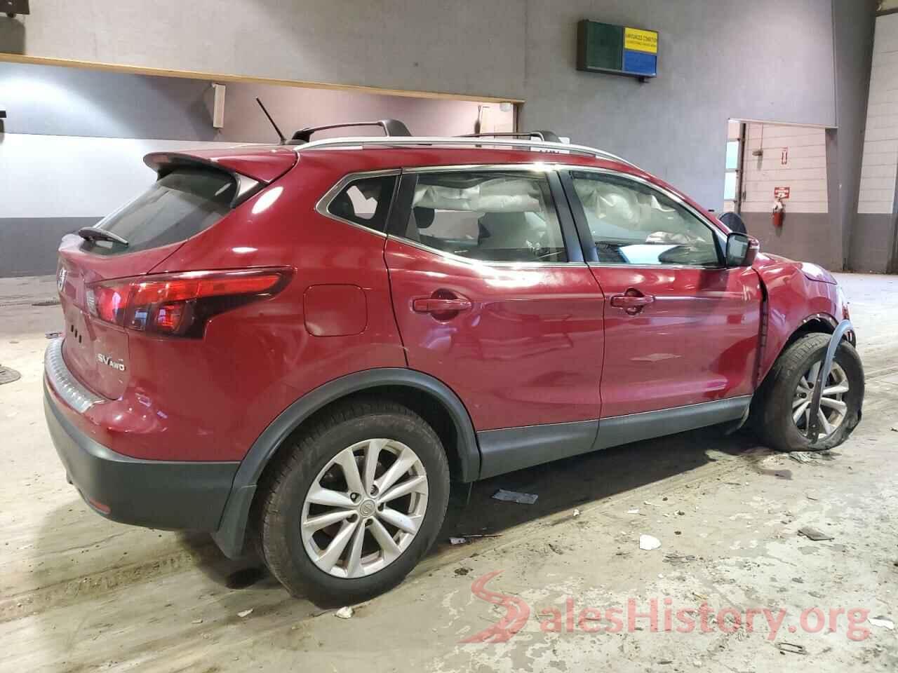 JN1BJ1CR8JW285702 2018 NISSAN ROGUE