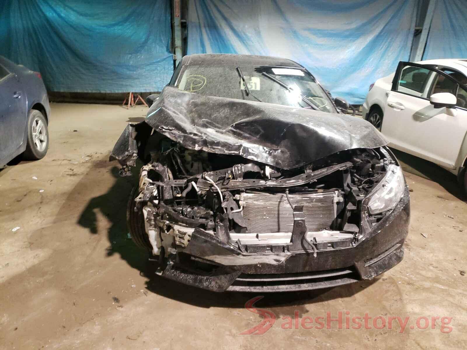 2HGFC2F77JH563093 2018 HONDA CIVIC