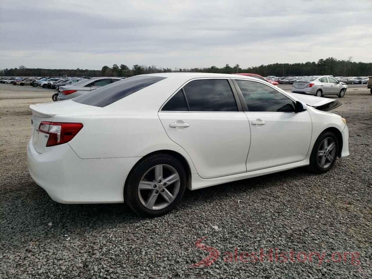 4T1BF1FKXEU747672 2014 TOYOTA CAMRY