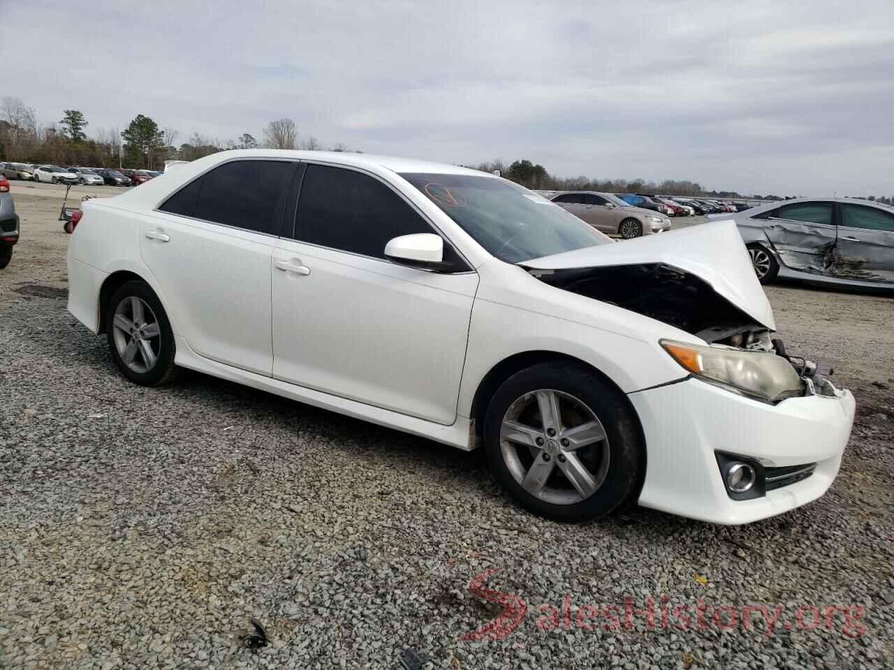 4T1BF1FKXEU747672 2014 TOYOTA CAMRY