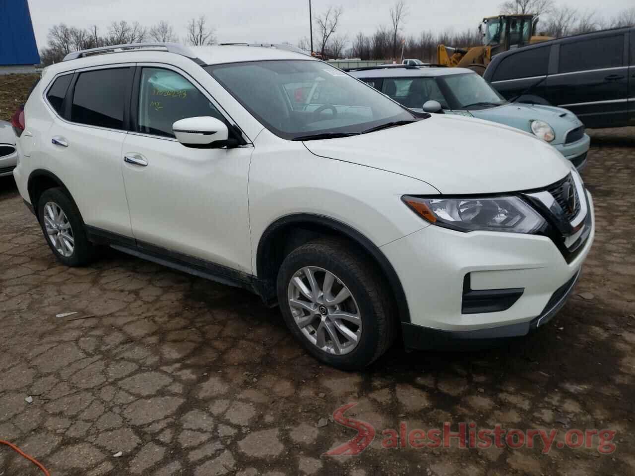 KNMAT2MV6JP602410 2018 NISSAN ROGUE