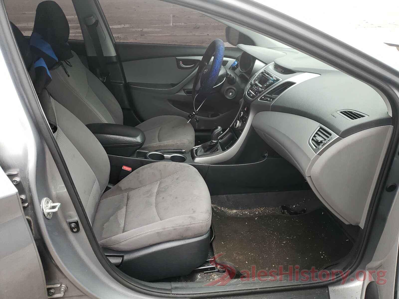 KMHDH4AE5GU504697 2016 HYUNDAI ELANTRA