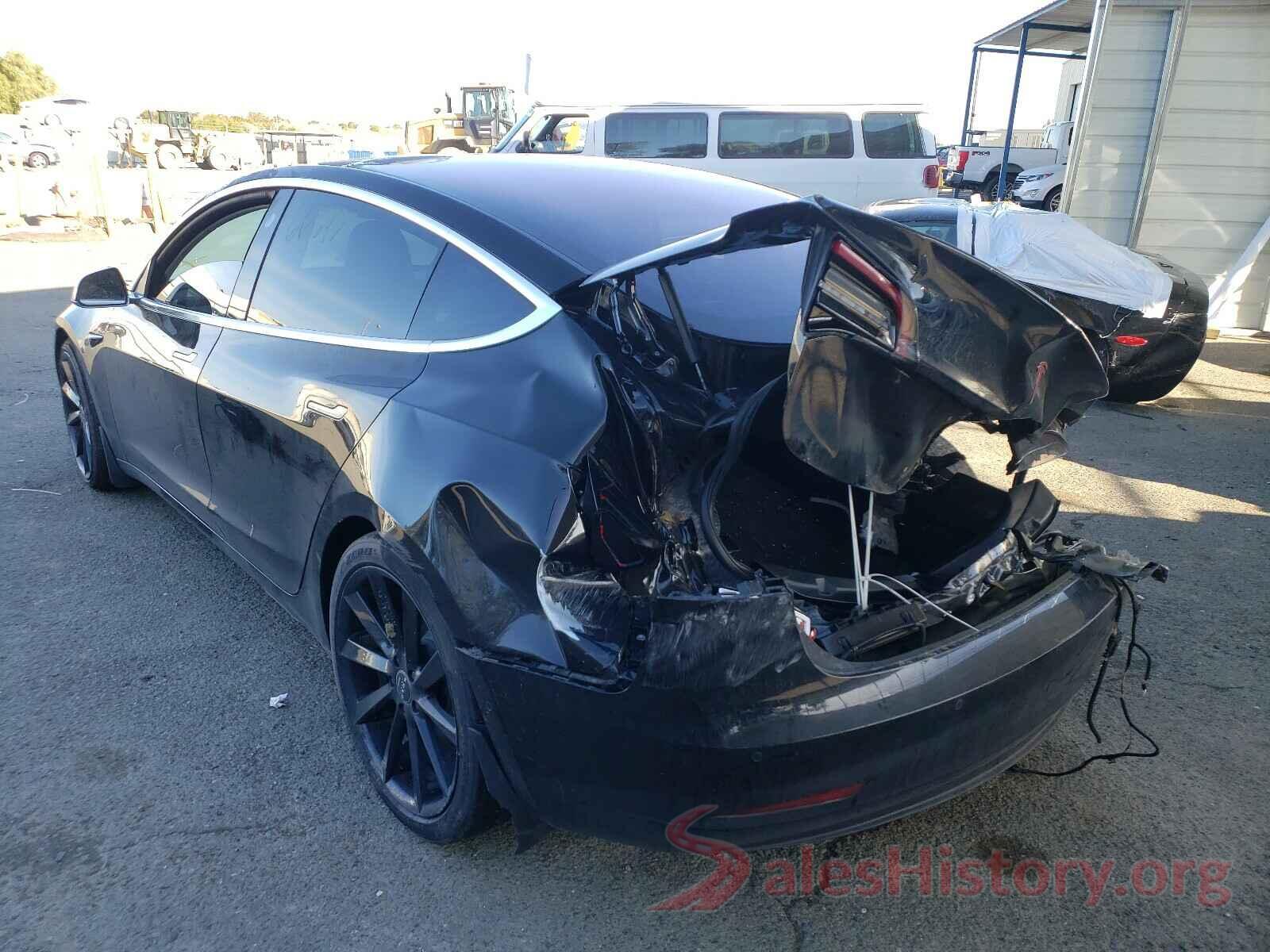 5YJ3E1EA6JF165673 2018 TESLA MODEL 3