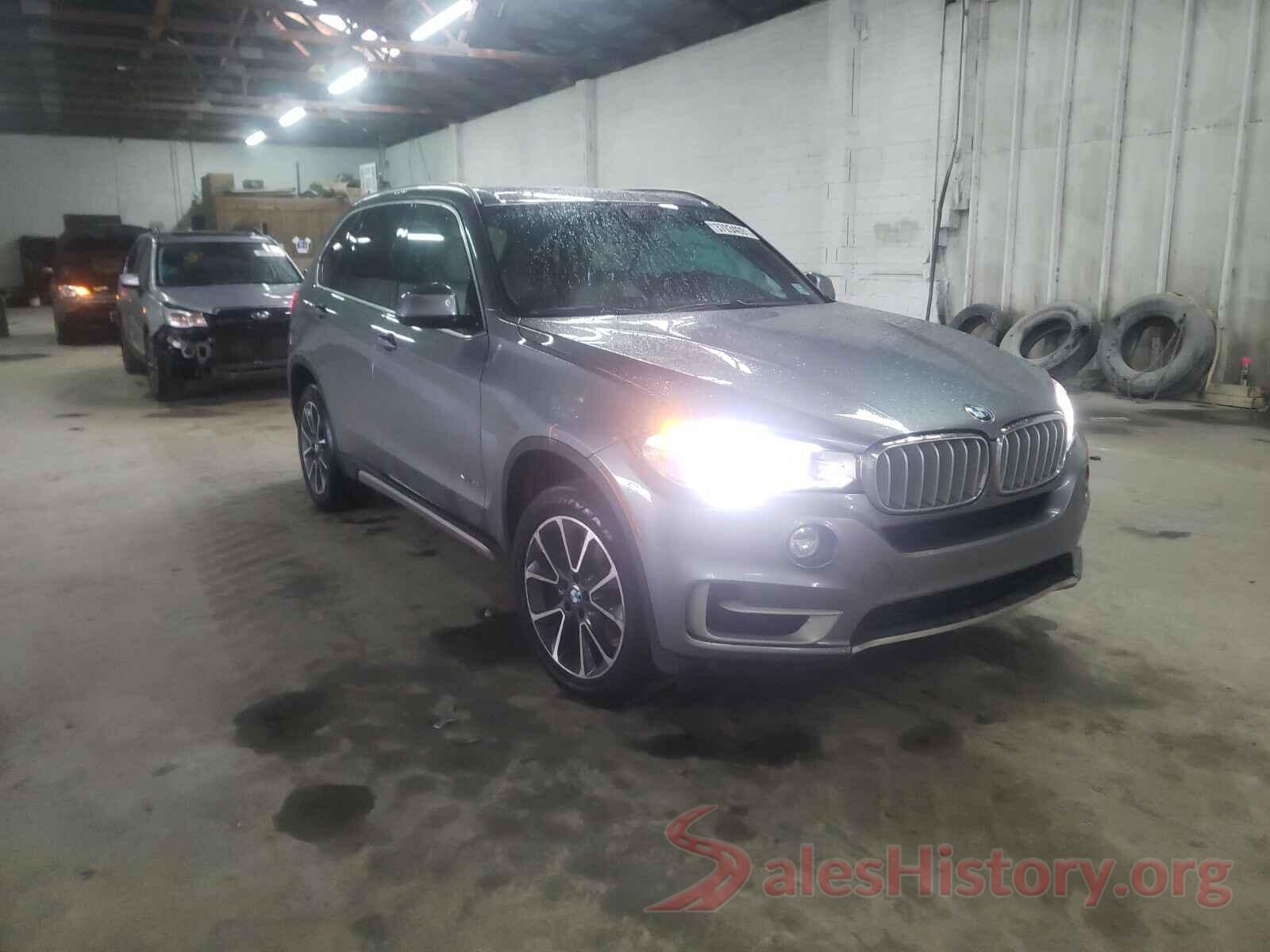 5UXKR0C34H0V72011 2017 BMW X5