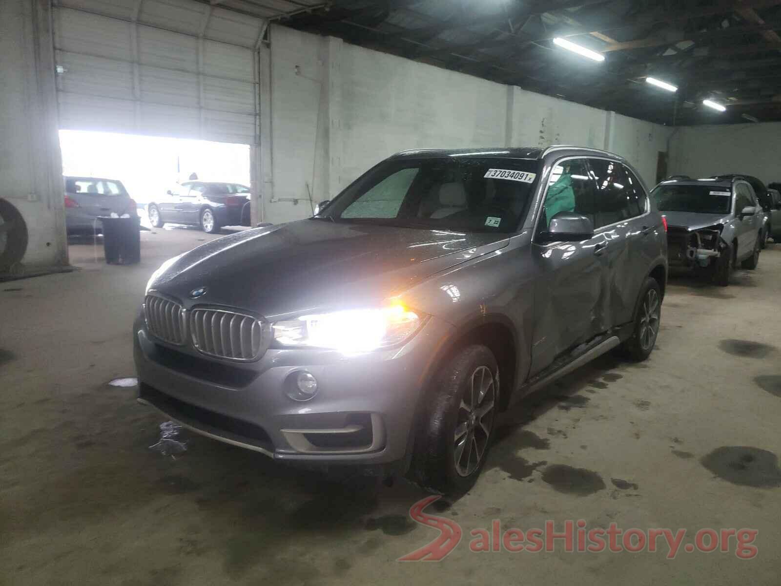 5UXKR0C34H0V72011 2017 BMW X5