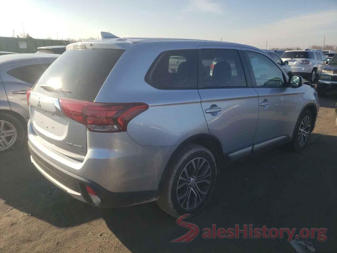 JA4AD3A32HZ024126 2017 MITSUBISHI OUTLANDER