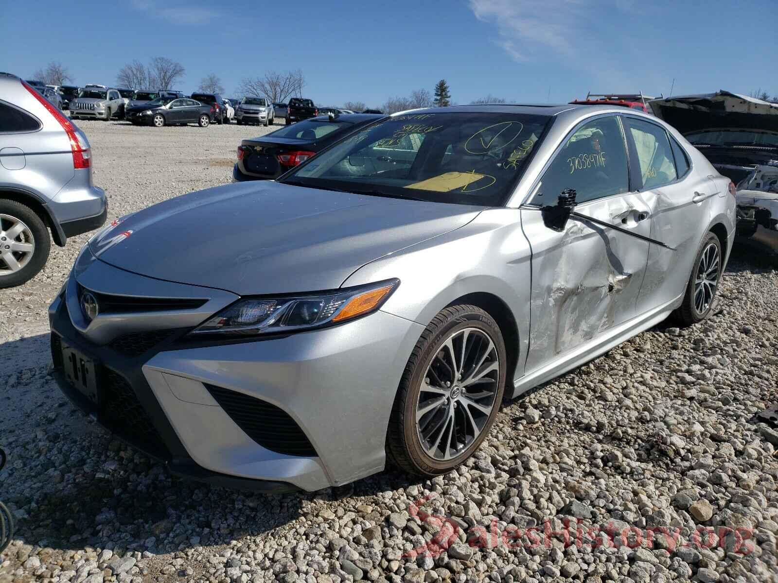 JTNB11HK6J3013459 2018 TOYOTA CAMRY