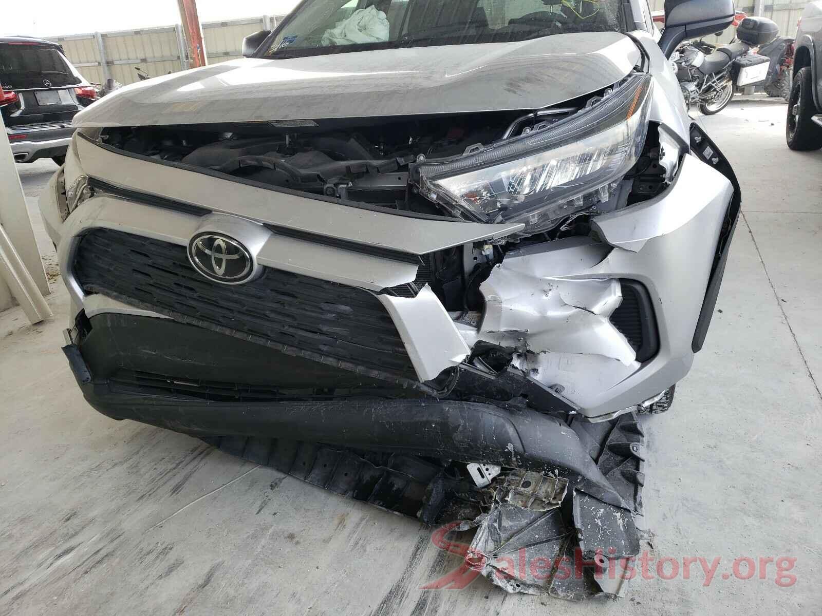 JTMH1RFVXKJ005470 2019 TOYOTA RAV4