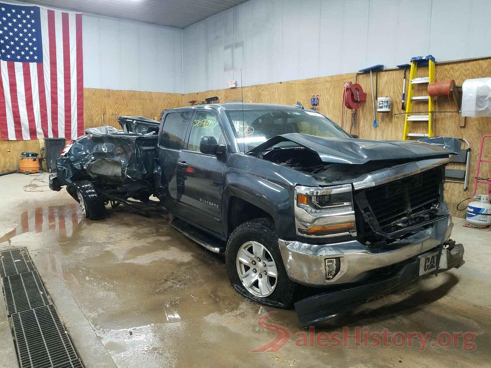 3GCUKREH8HG186683 2017 CHEVROLET SILVERADO