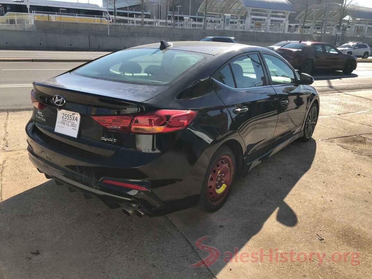 KMHD04LB3JU523105 2018 HYUNDAI ELANTRA