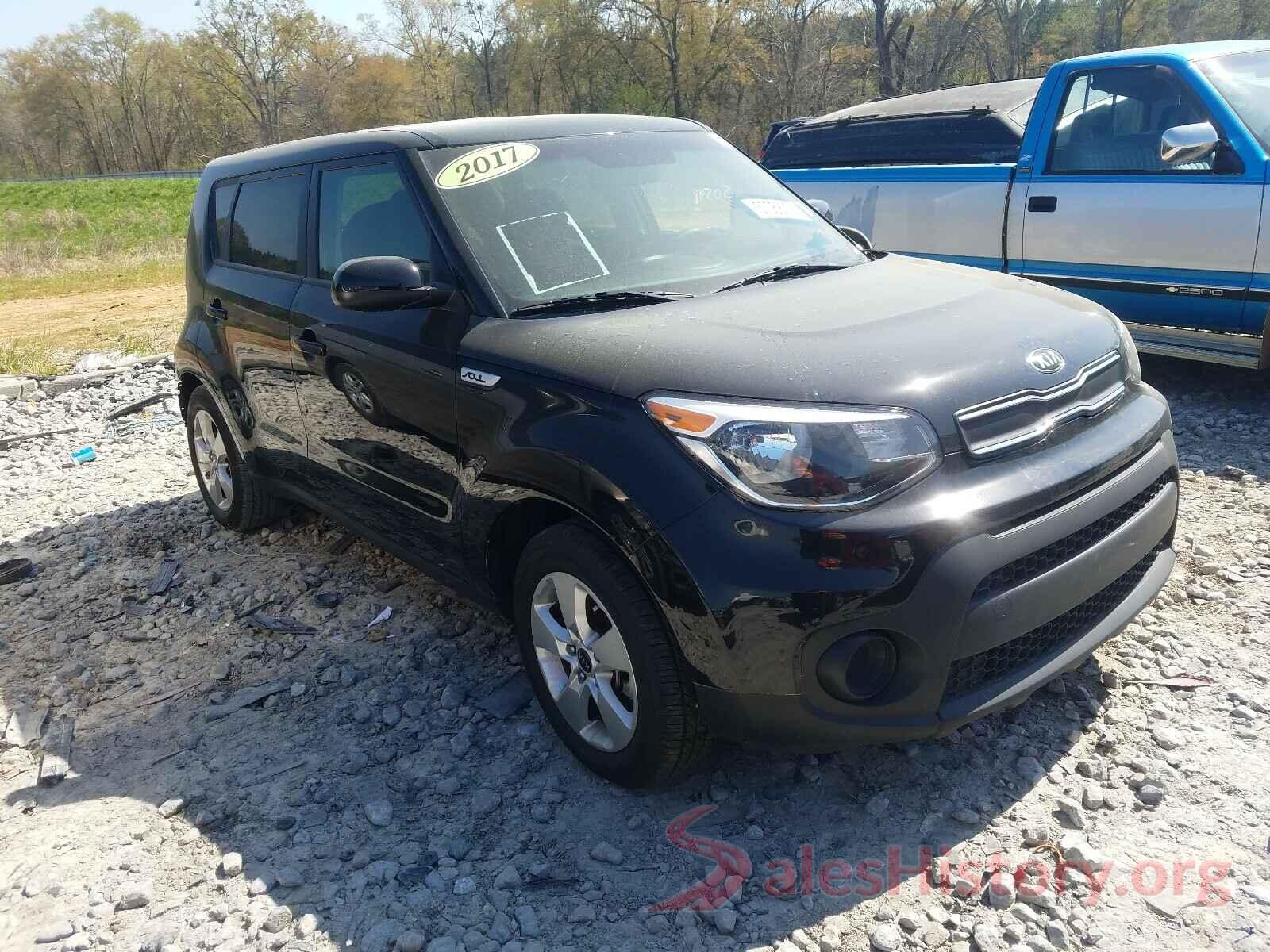 KNDJN2A2XH7885585 2017 KIA SOUL