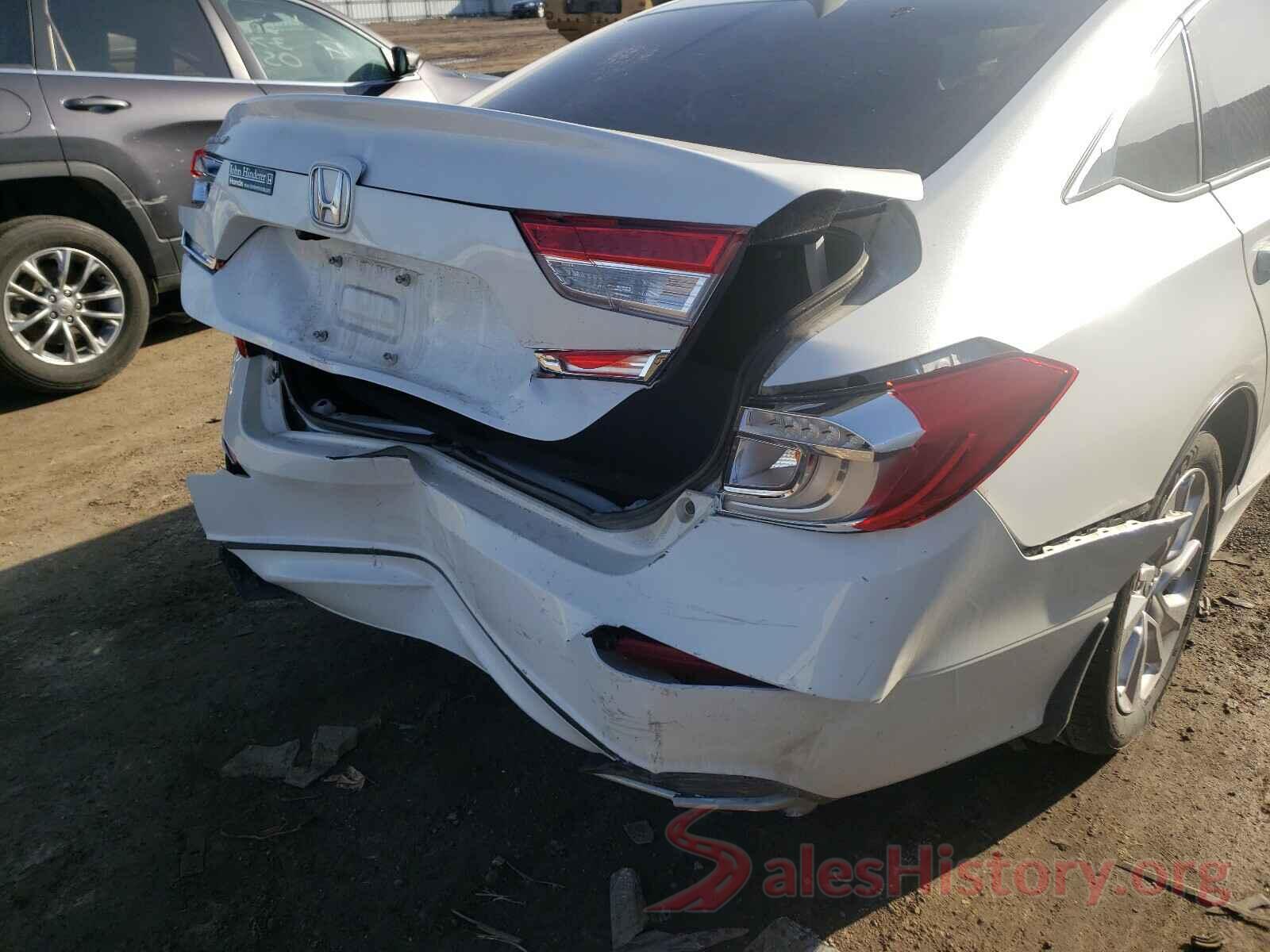 1HGCV1F18JA246389 2018 HONDA ACCORD