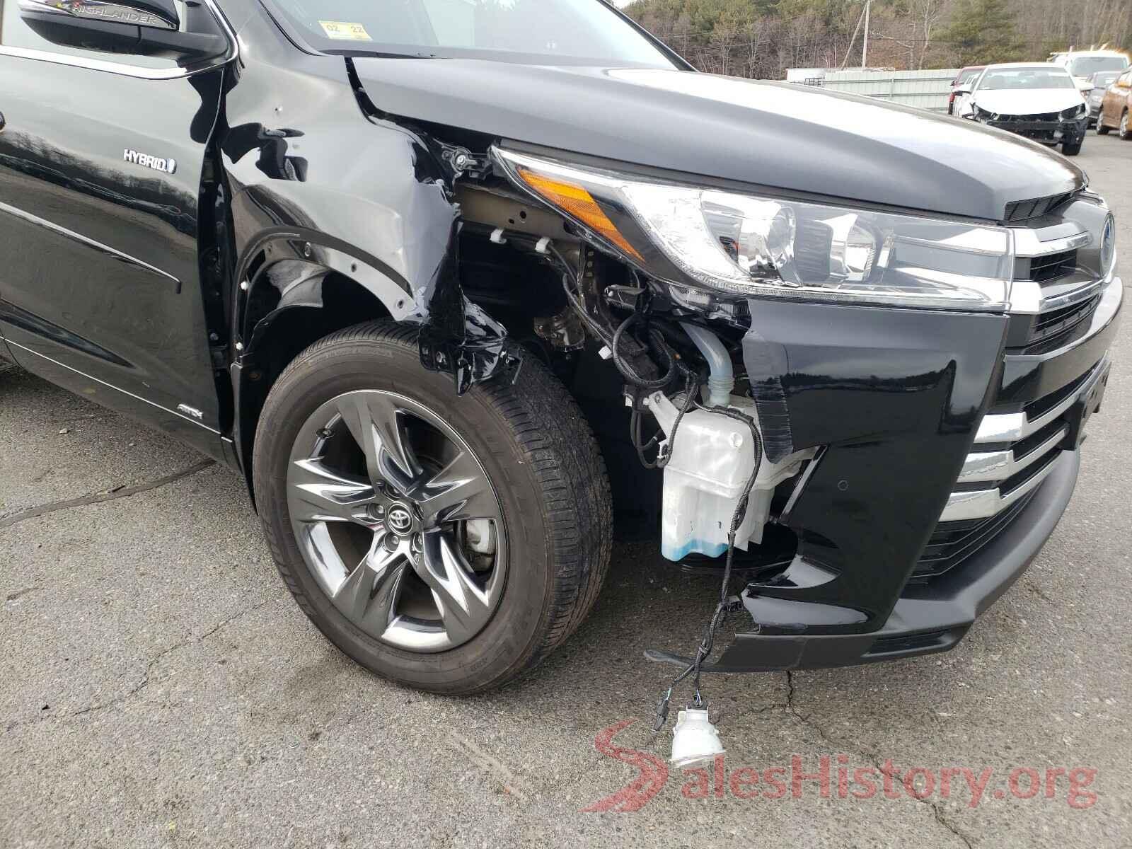 5TDDGRFH4JS042085 2018 TOYOTA HIGHLANDER