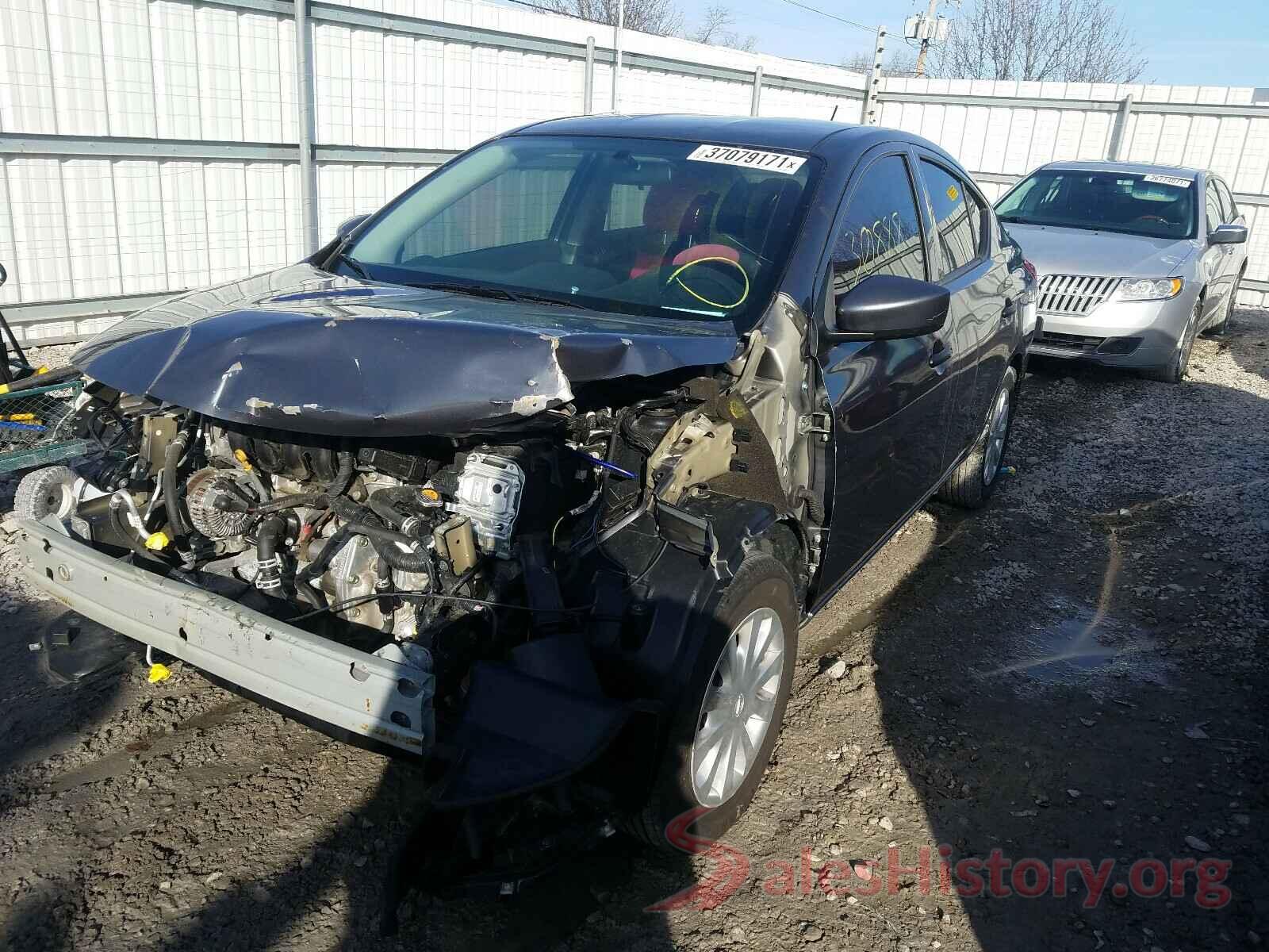 3N1CN7AP1KL869444 2019 NISSAN VERSA