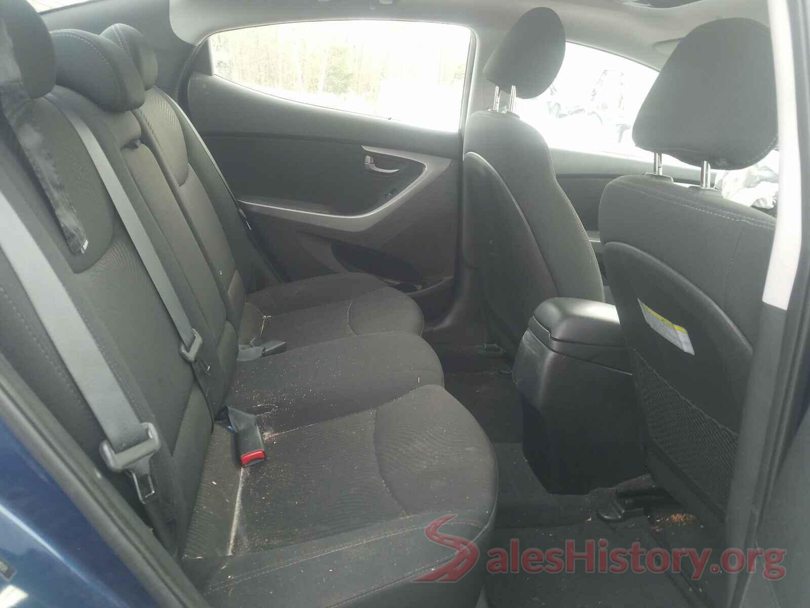 5NPDH4AE4GH728221 2016 HYUNDAI ELANTRA