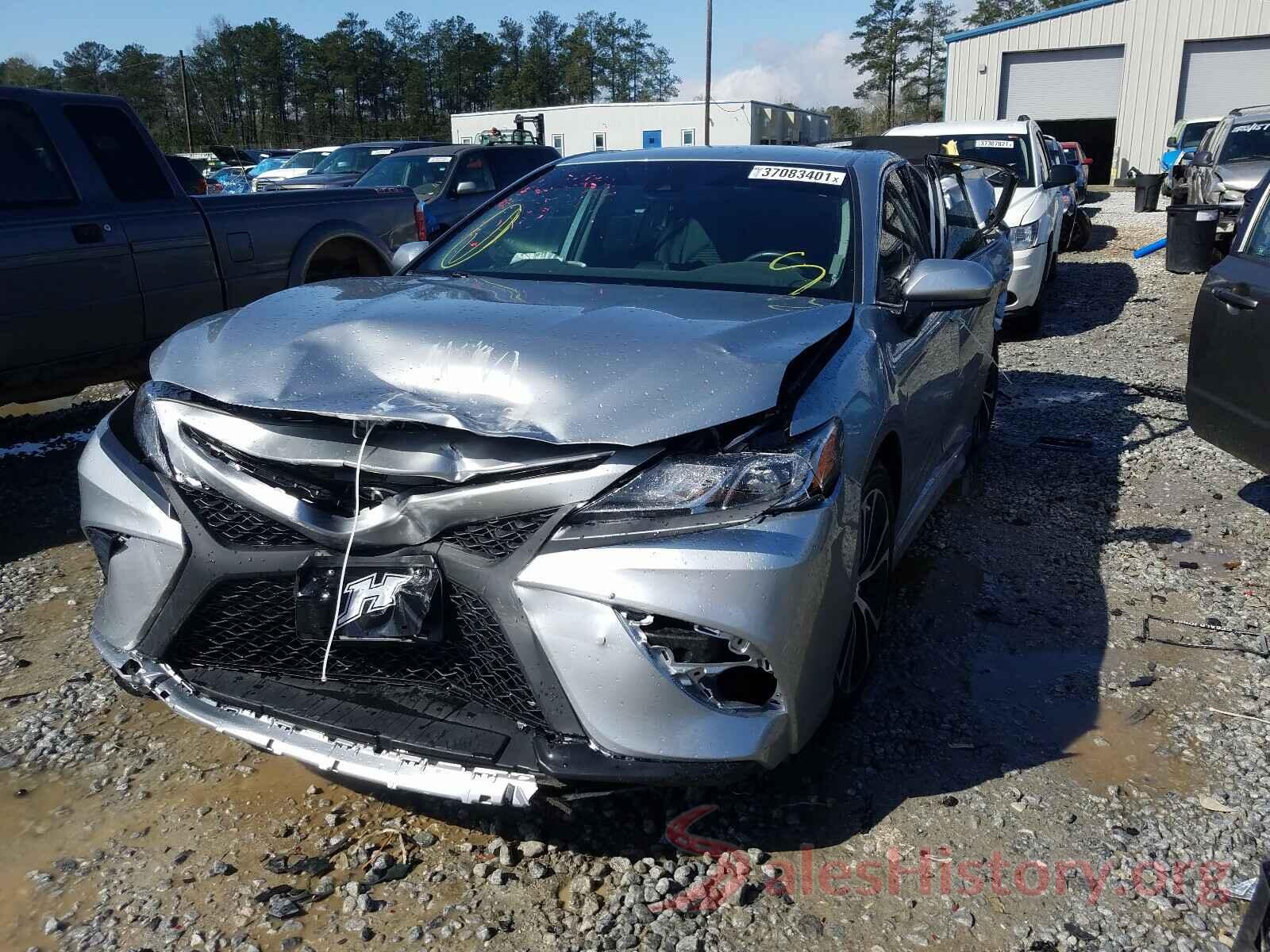 4T1B11HK8KU749234 2019 TOYOTA CAMRY