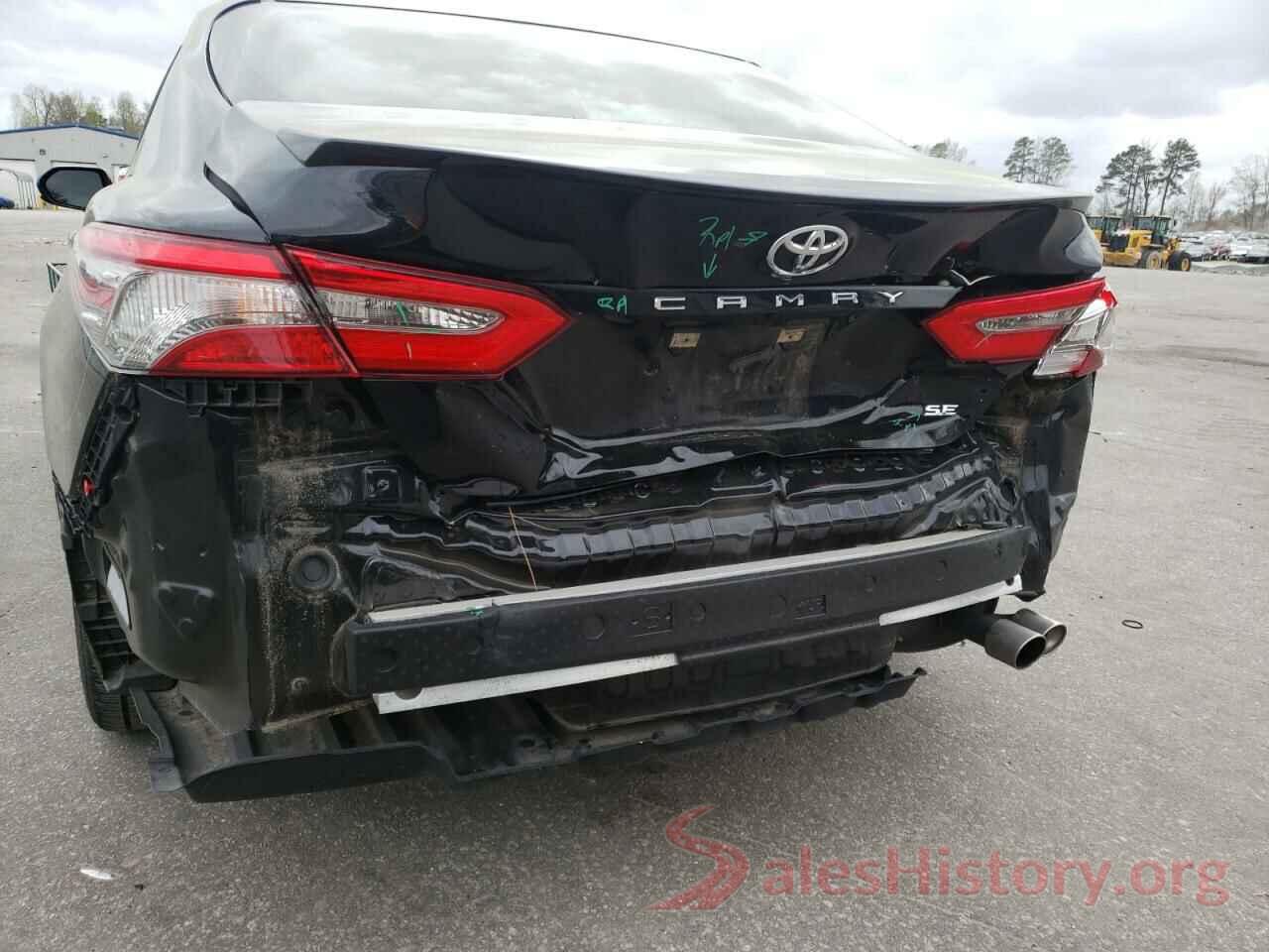 4T1B11HK2JU635146 2018 TOYOTA CAMRY