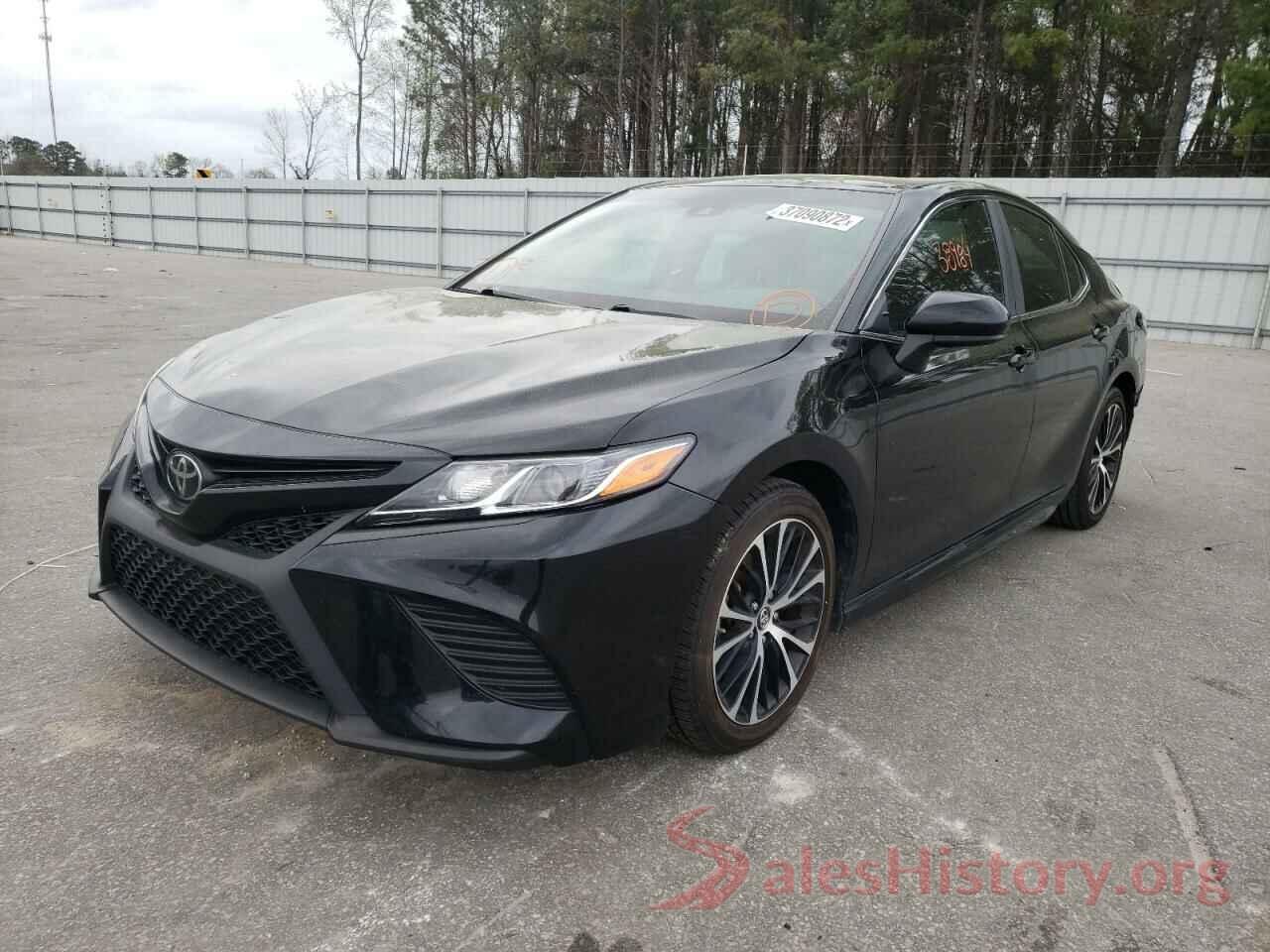 4T1B11HK2JU635146 2018 TOYOTA CAMRY