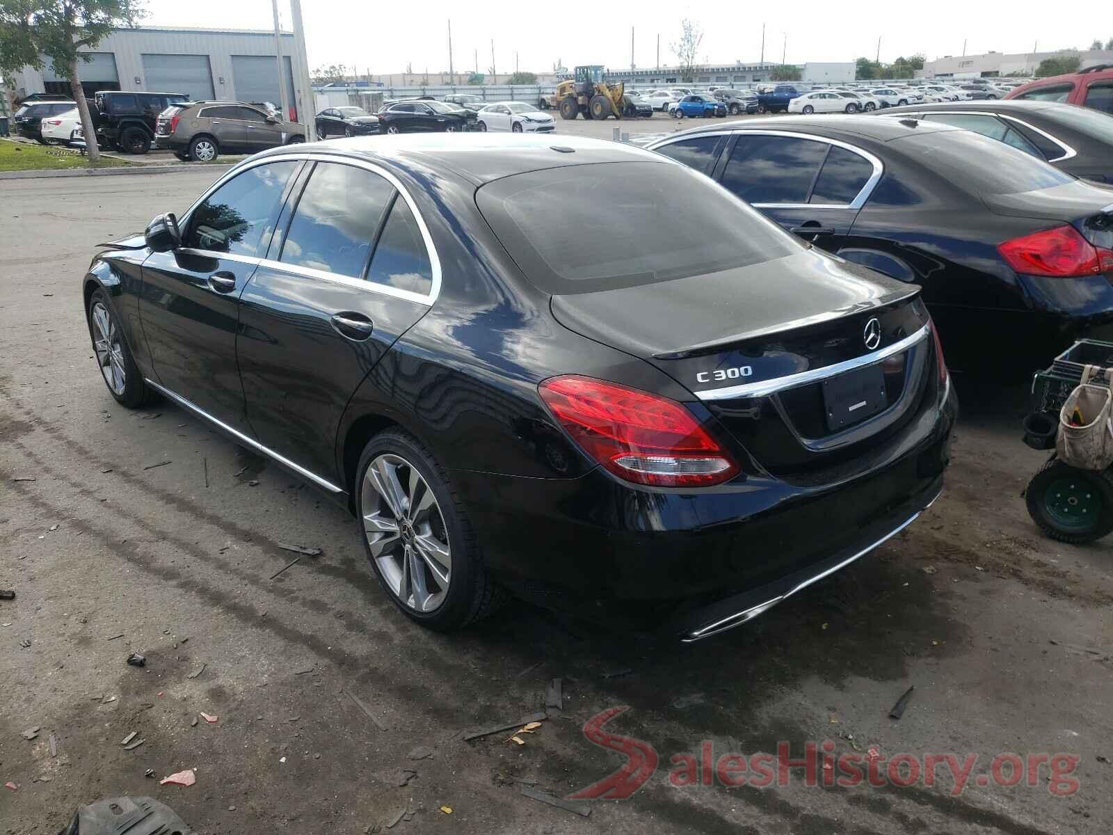 55SWF4JB3HU213004 2017 MERCEDES-BENZ C CLASS