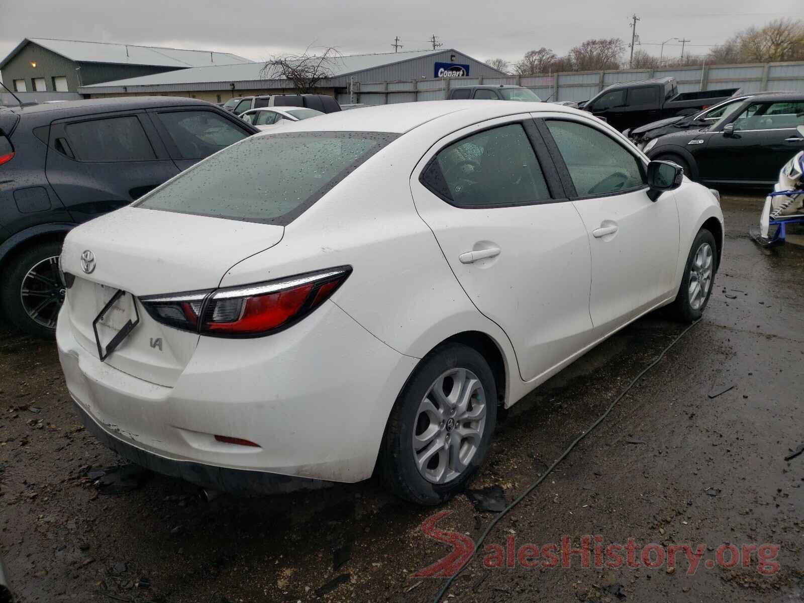 3MYDLBYV6HY179782 2017 TOYOTA YARIS