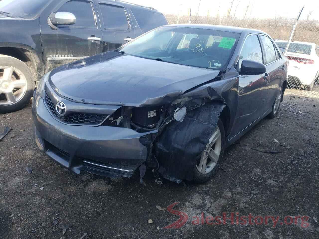 4T1BF1FK1EU367975 2014 TOYOTA CAMRY