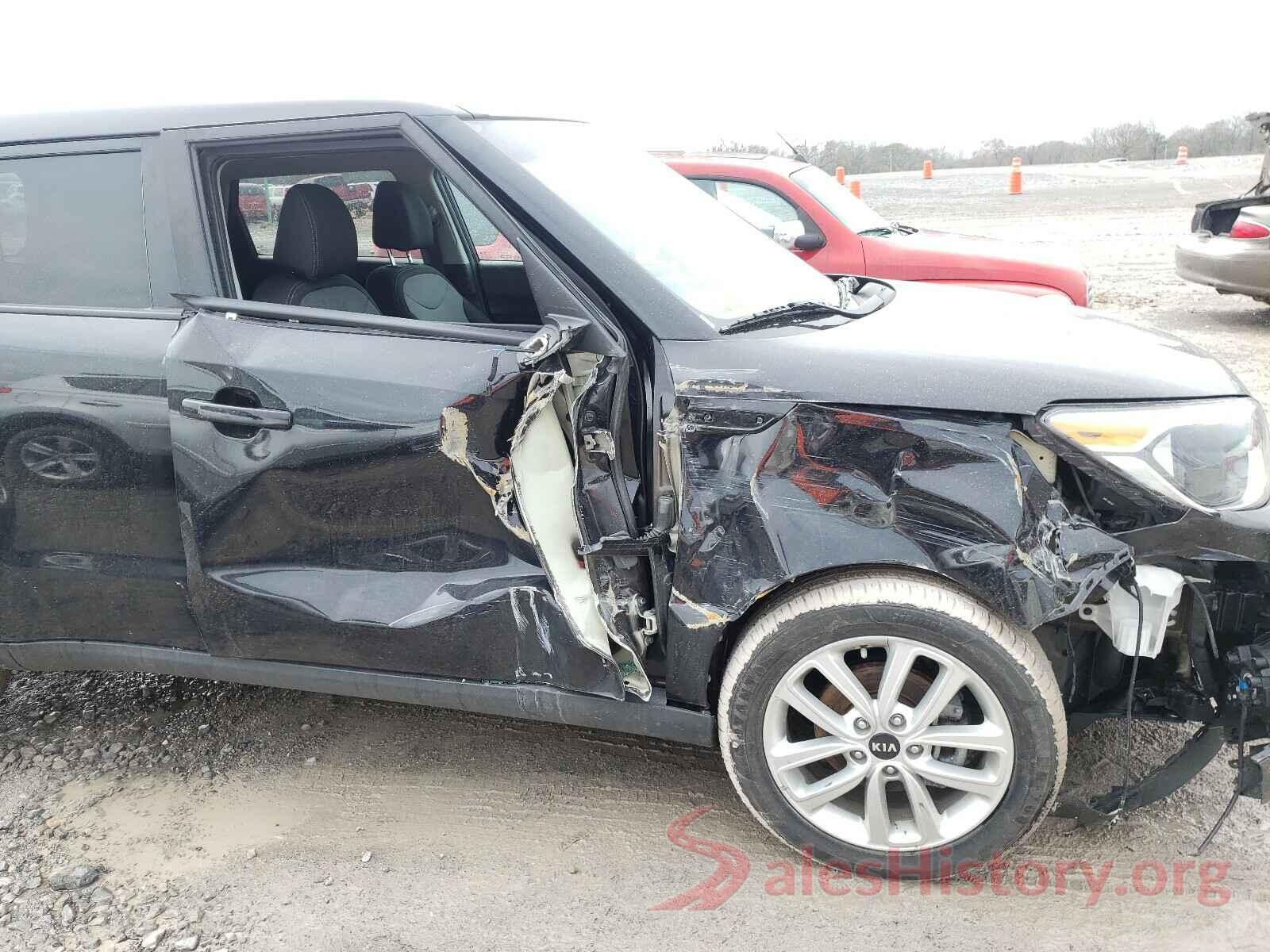 KNDJP3A55K7001618 2019 KIA SOUL