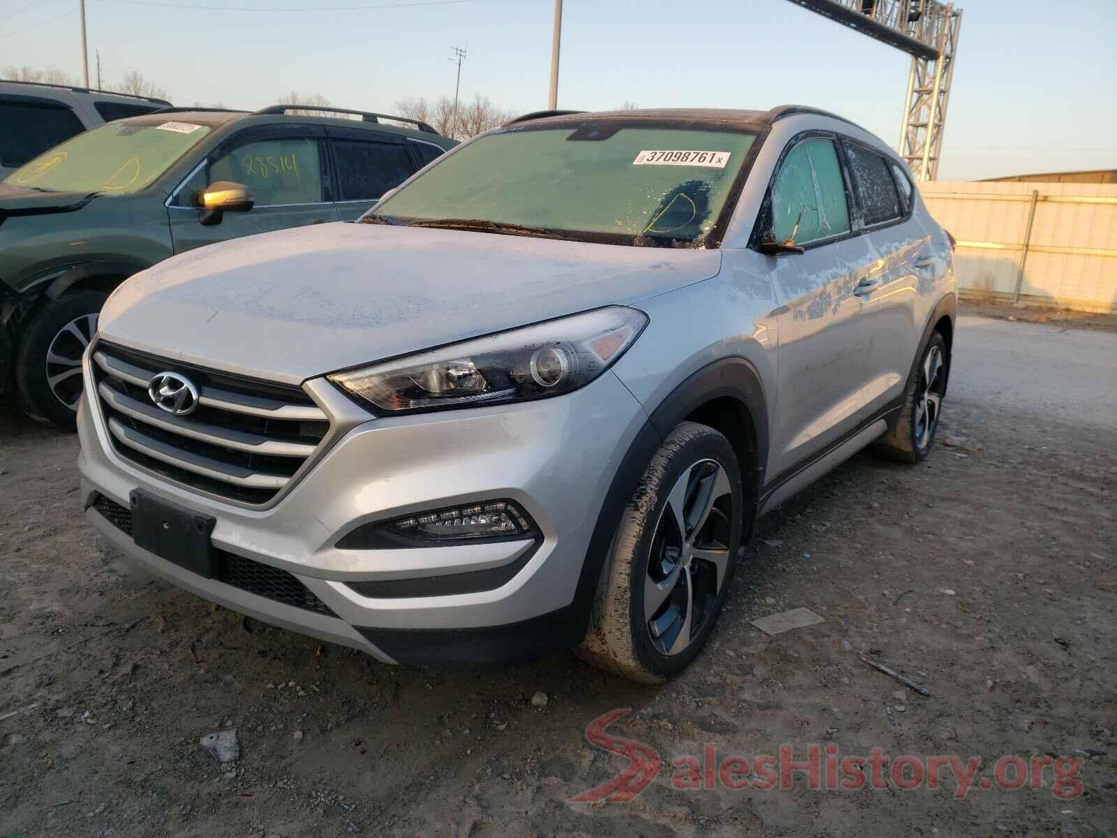 KM8J33A25JU719098 2018 HYUNDAI TUCSON