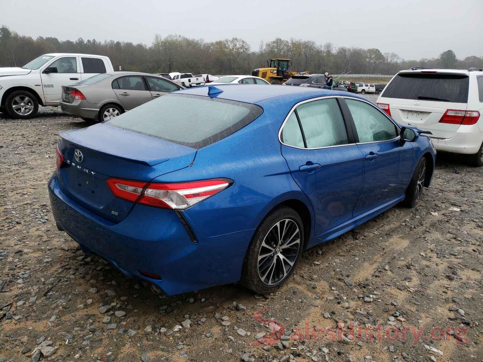 4T1G11AK8LU326641 2020 TOYOTA CAMRY