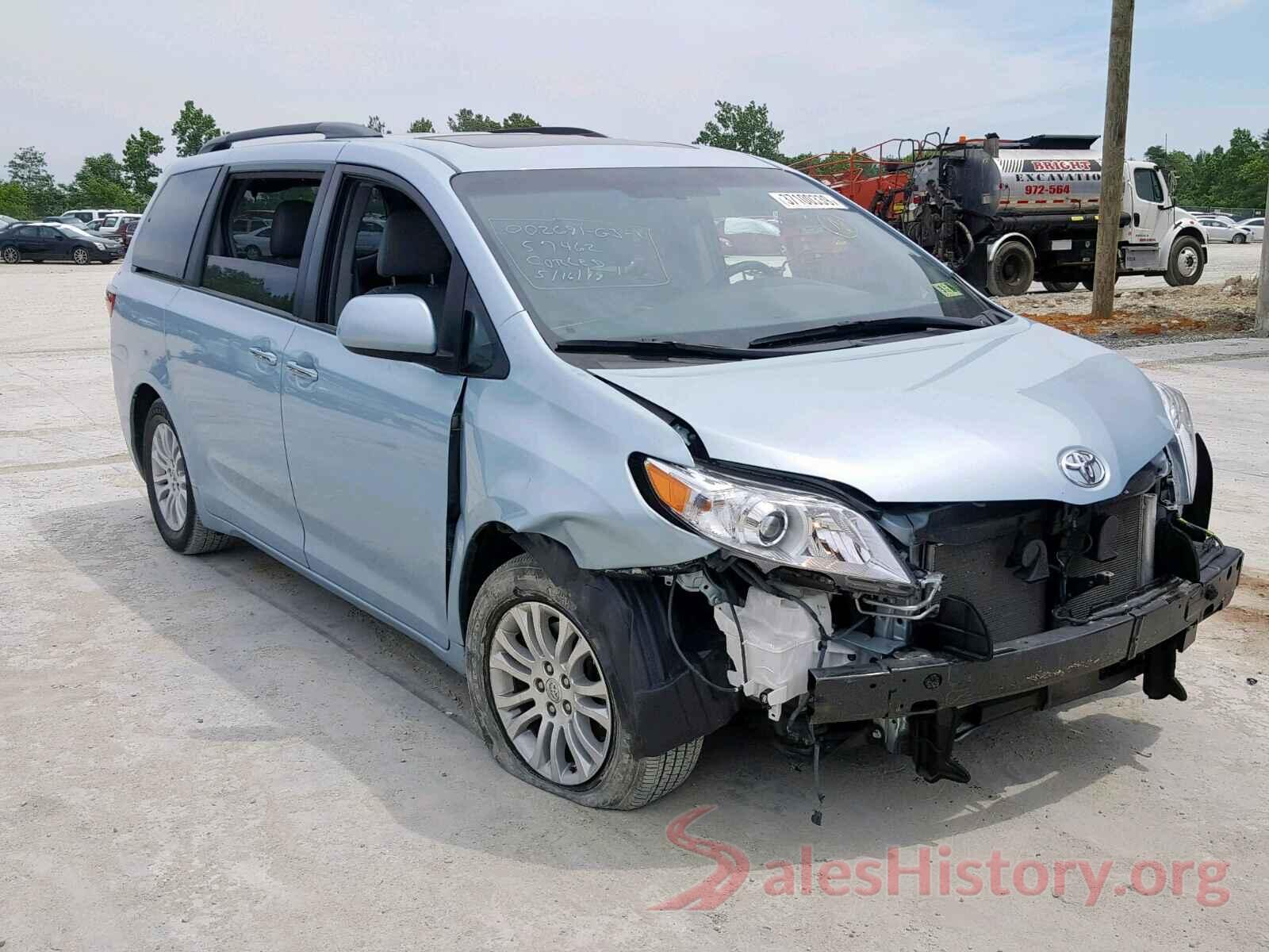 5TDYZ3DC1HS837654 2017 TOYOTA SIENNA XLE