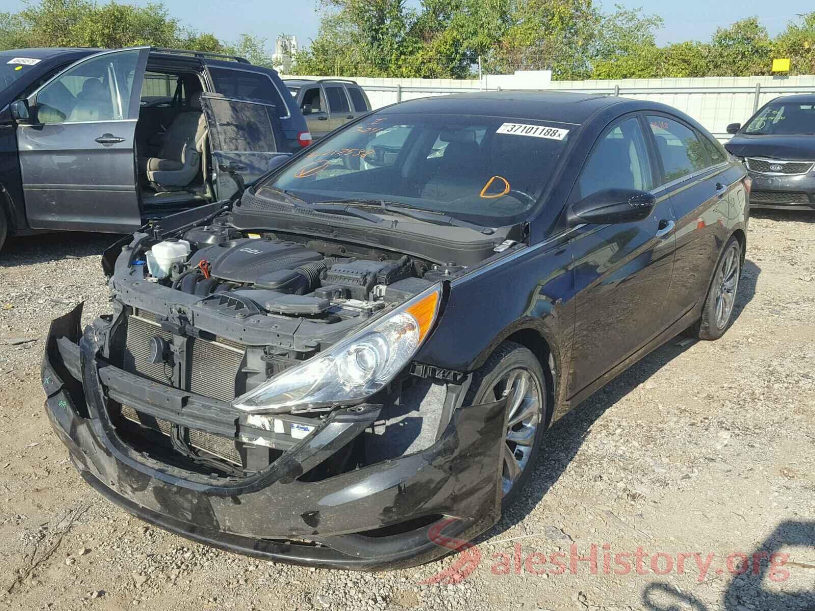 5NPEC4AC6BH217538 2011 HYUNDAI SONATA