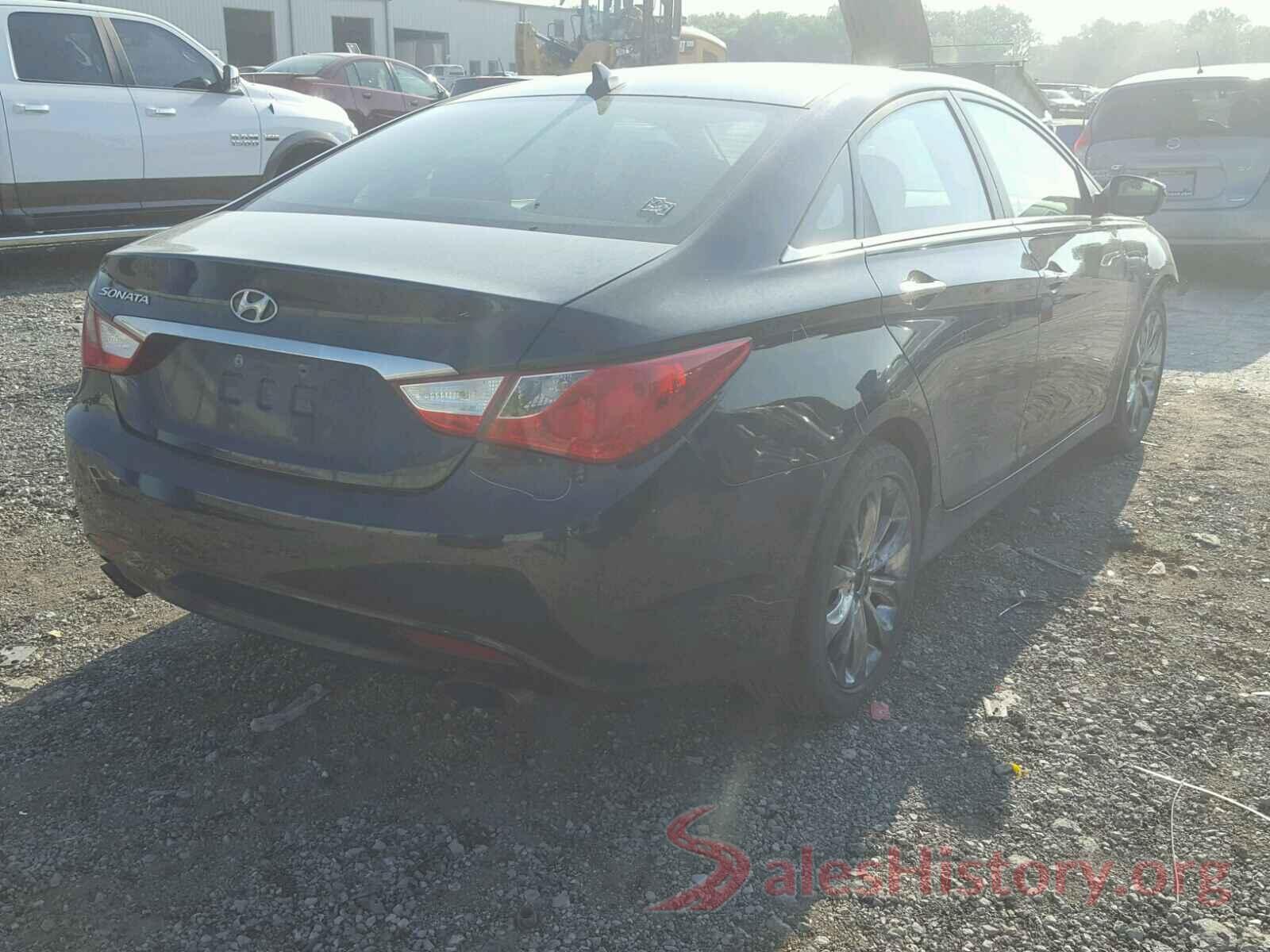 5NPEC4AC6BH217538 2011 HYUNDAI SONATA