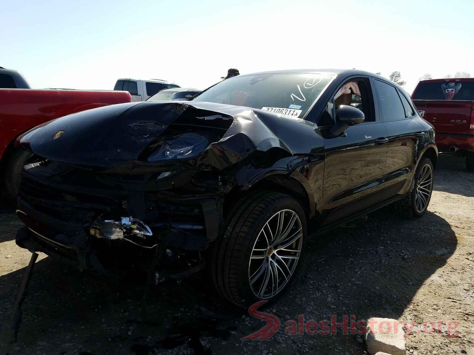 WP1AA2A52KLB01645 2019 PORSCHE MACAN