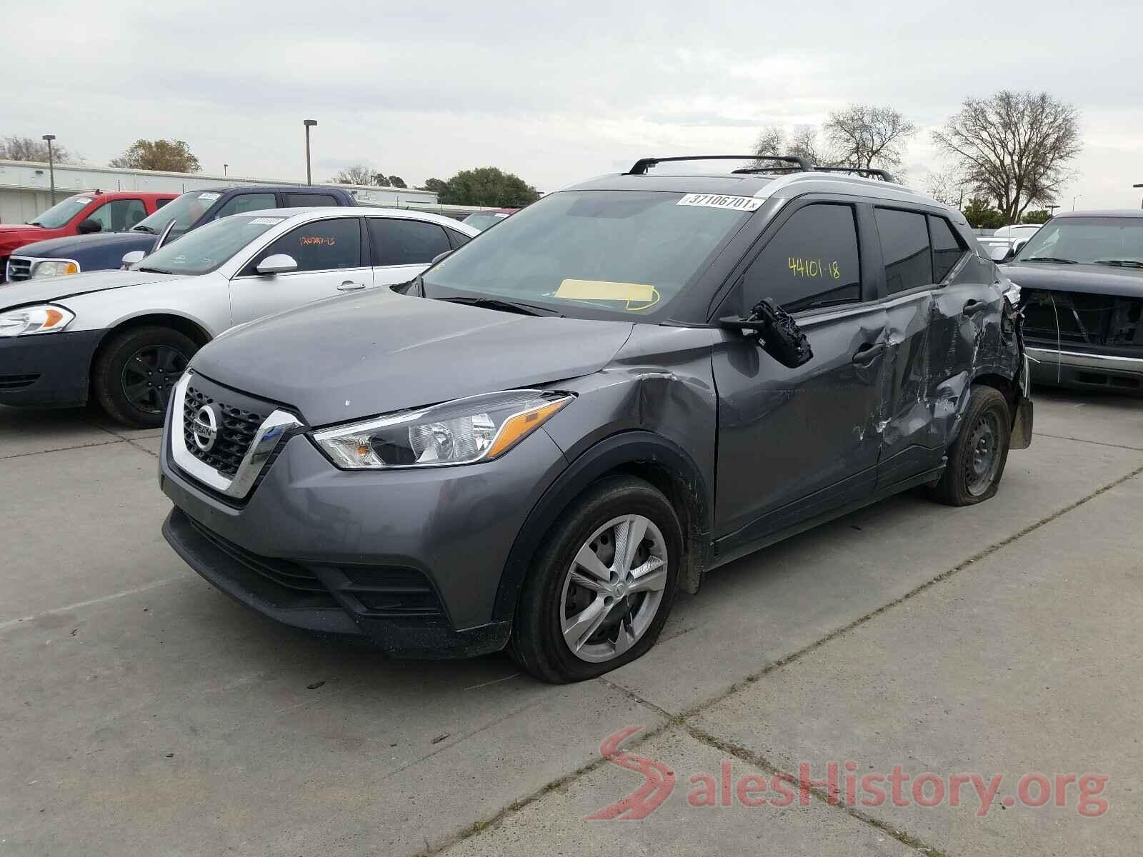 3N1CP5CU5JL522456 2018 NISSAN KICKS