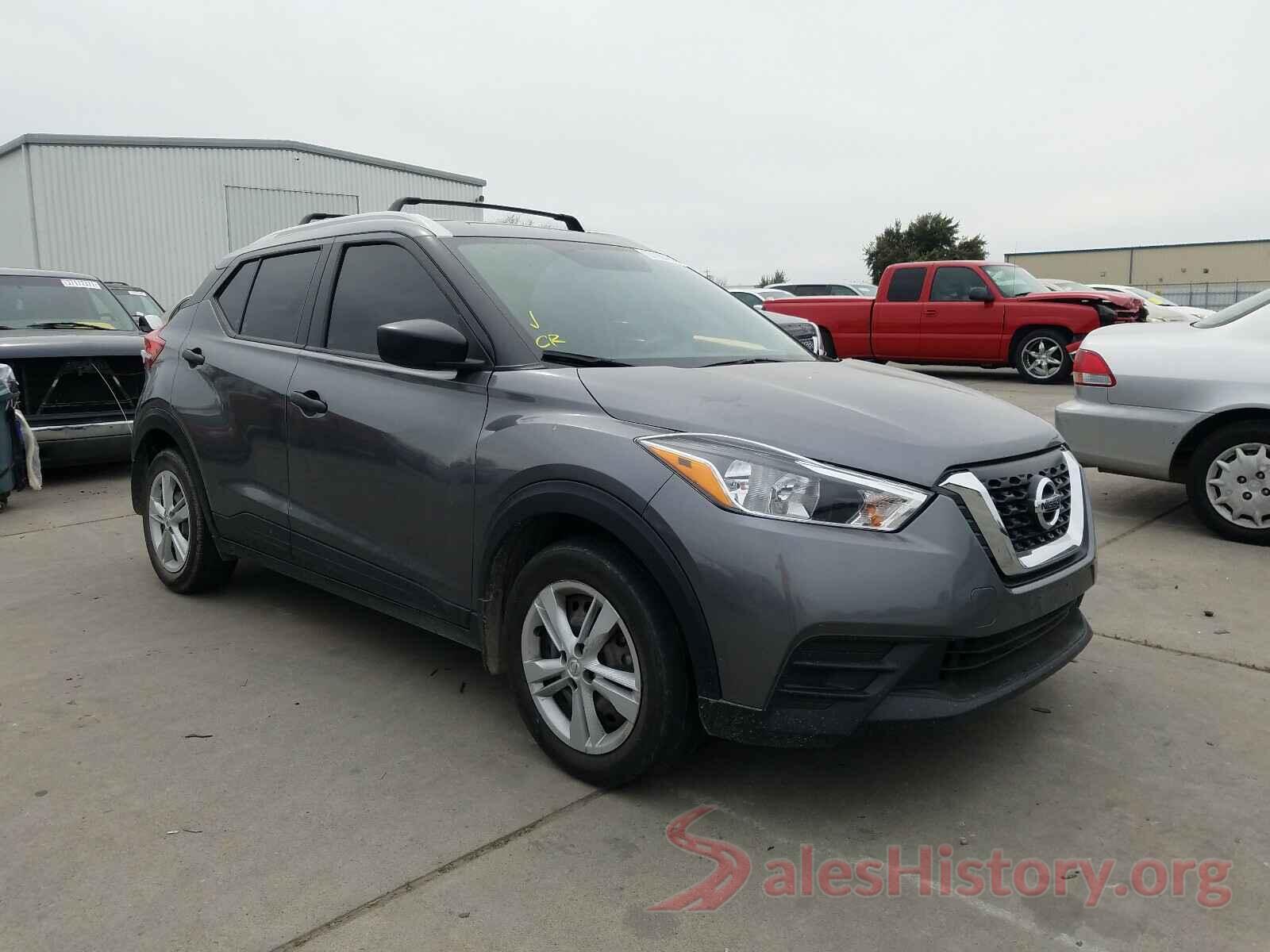 3N1CP5CU5JL522456 2018 NISSAN KICKS