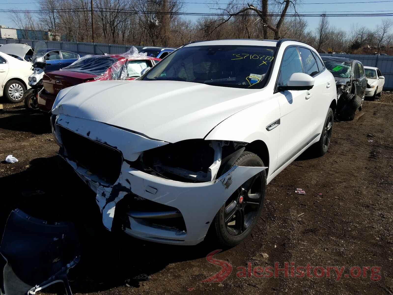 SADCL2BV0HA065773 2017 JAGUAR F-PACE