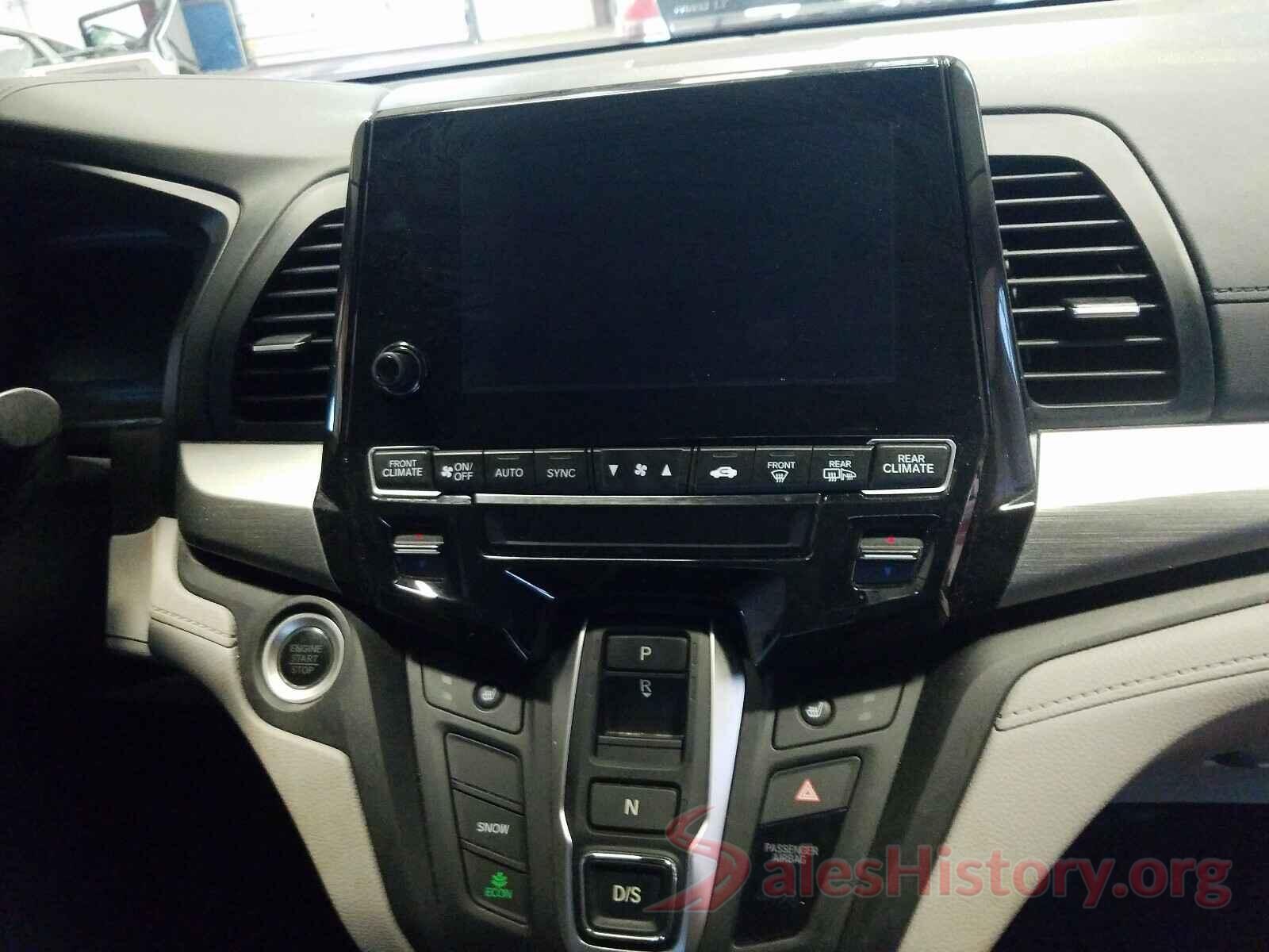 5FNRL6H76JB077333 2018 HONDA ODYSSEY