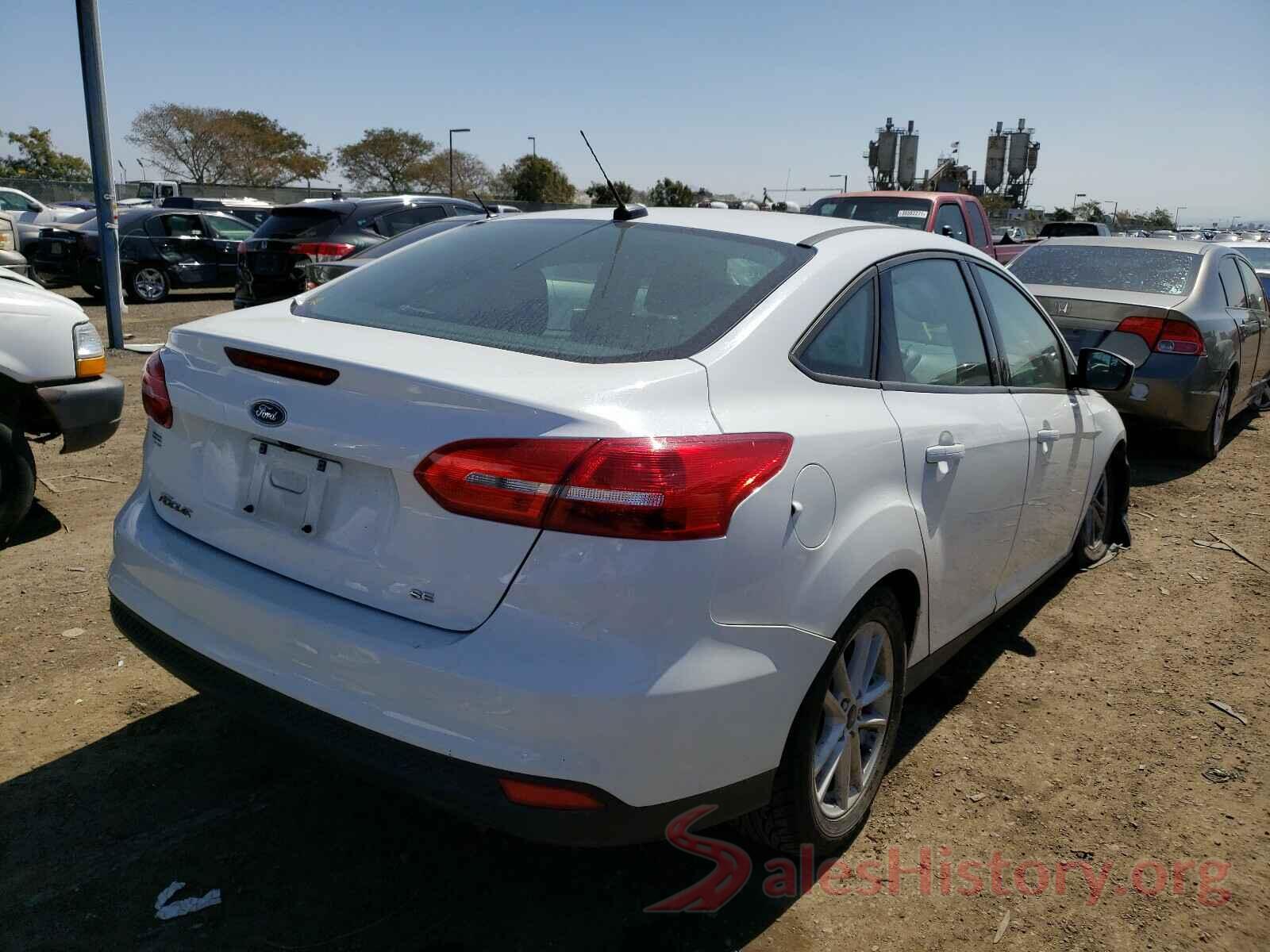 1FADP3F23JL250975 2018 FORD FOCUS